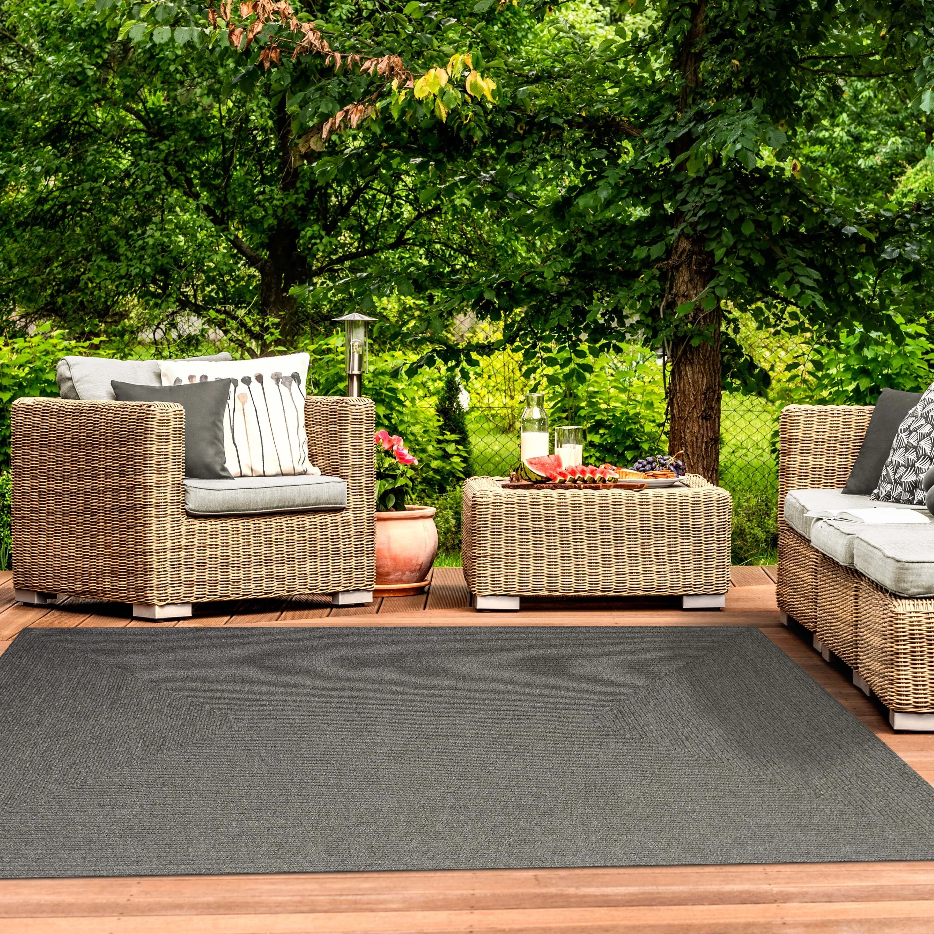 Superior Reversible Solid Modern Rustic Braided Indoor/ Outdoor Area Rug