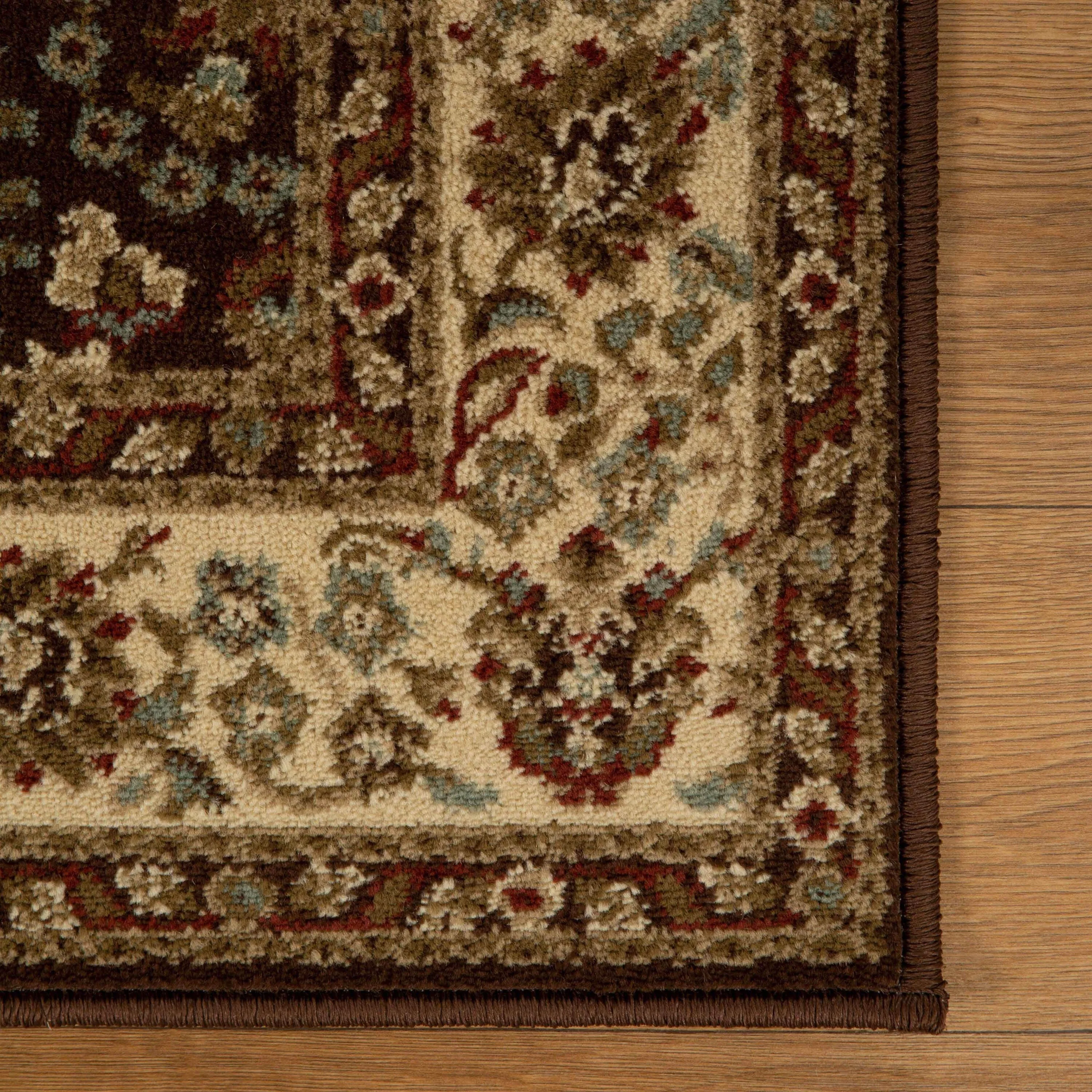 Superior Traditional Oriental Floral Power-Loomed Indoor Area Rug