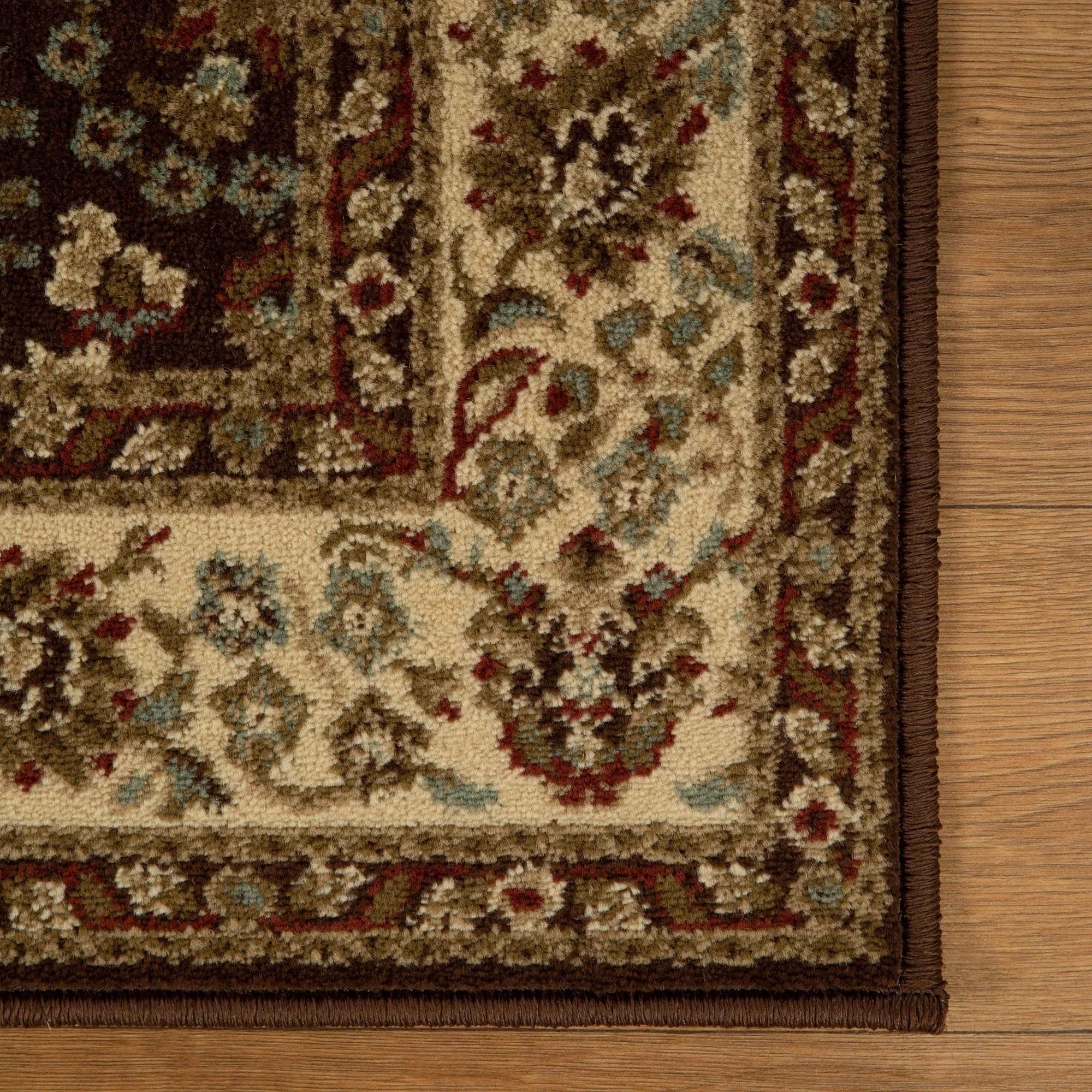 Superior Traditional Oriental Floral Power-Loomed Indoor Area Rug