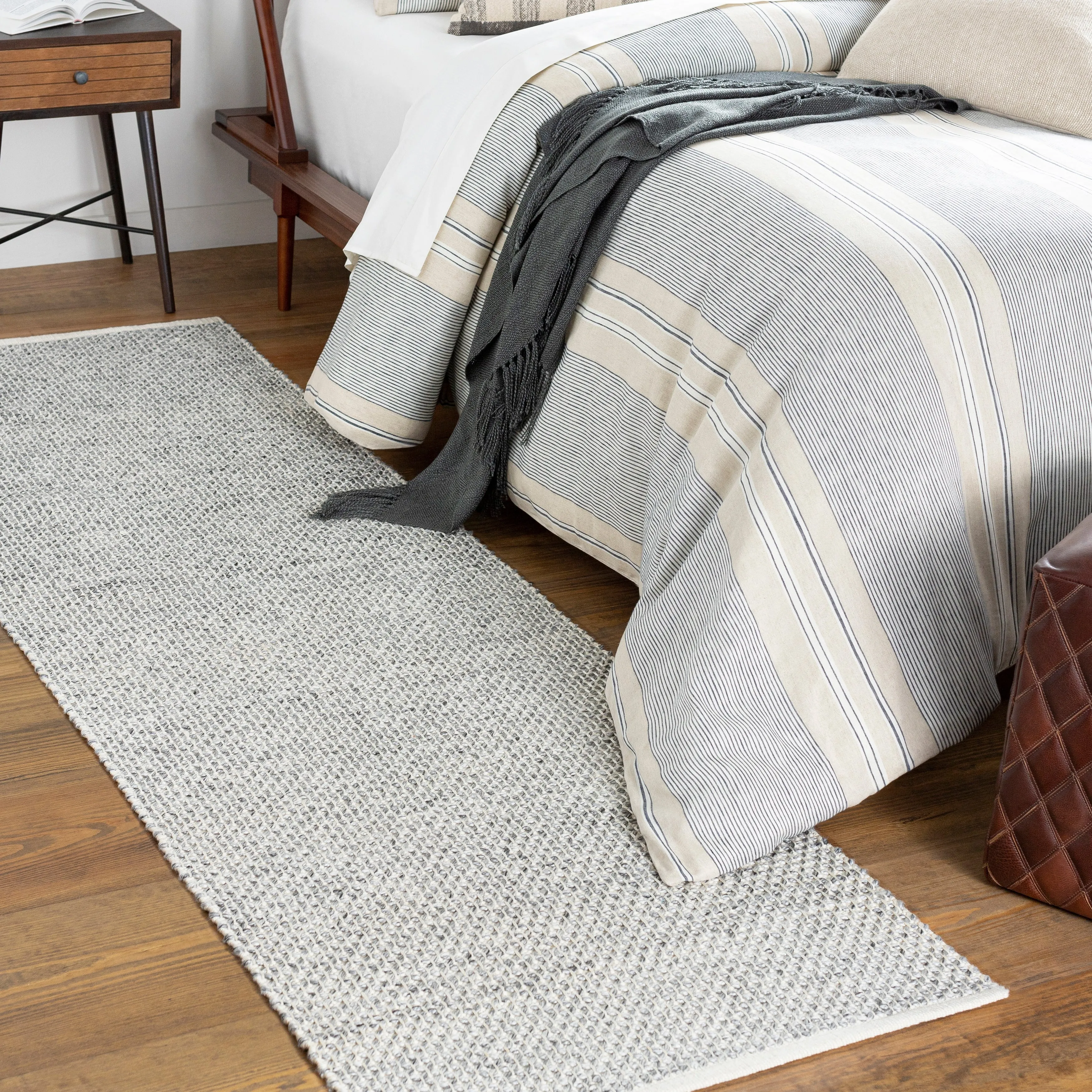 Surya Lordes Handmade Indoor / Outdoor Farmhouse Area Rug