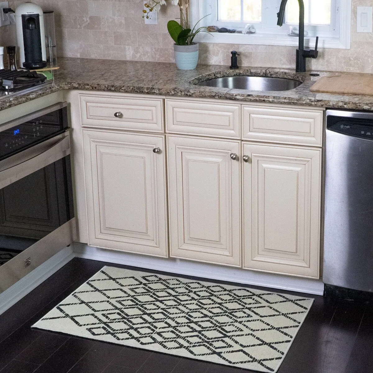 SussexHome Non-Skid Ultra-Thin Area Rugs for Laundry Room. Entryway. Bathroom and Kitchen - Washable Multipurpose Floor Mat