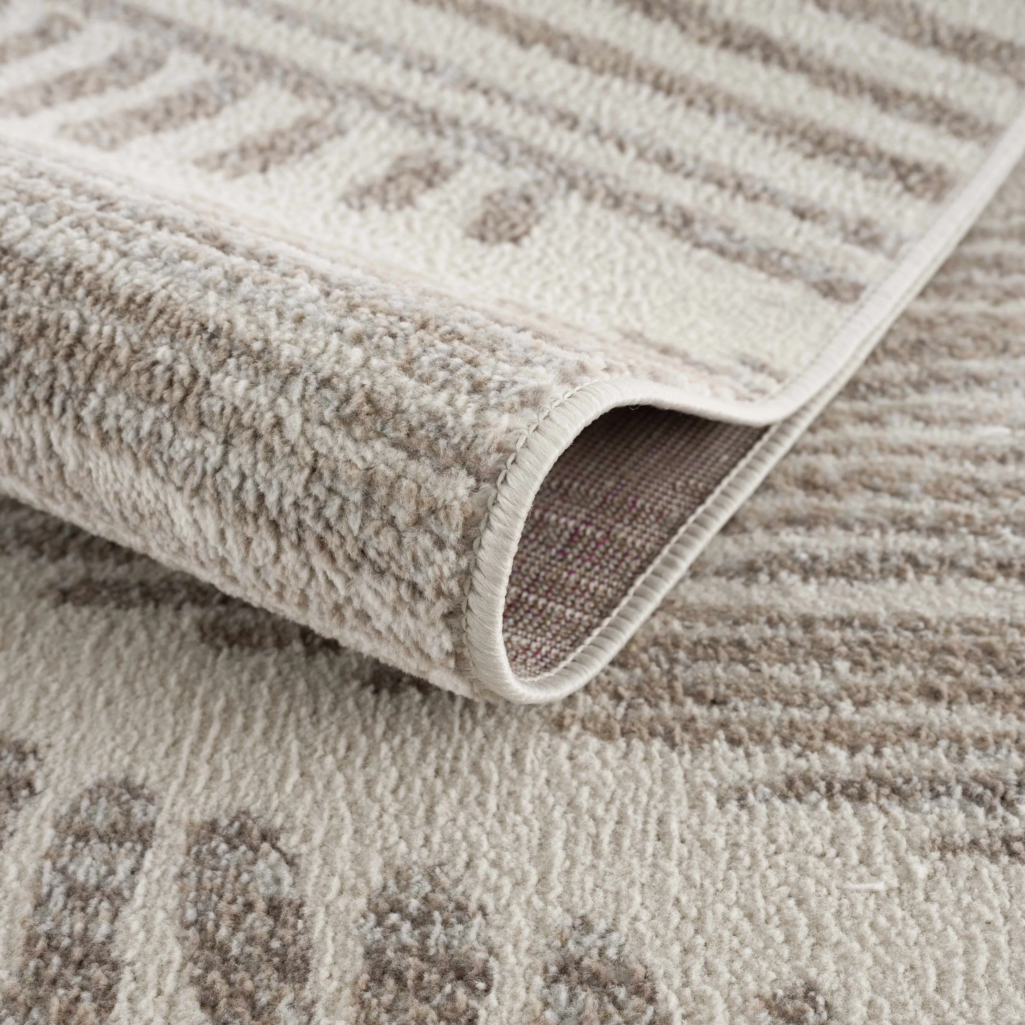 Tigris Nikea Southwestern Bohemian Farmhouse Area Rug