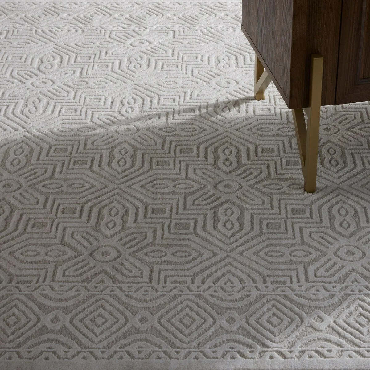 TOWN & COUNTRY LUXE Maya Medallion Tile Neutral Indoor Area Rug with High-Low Texture