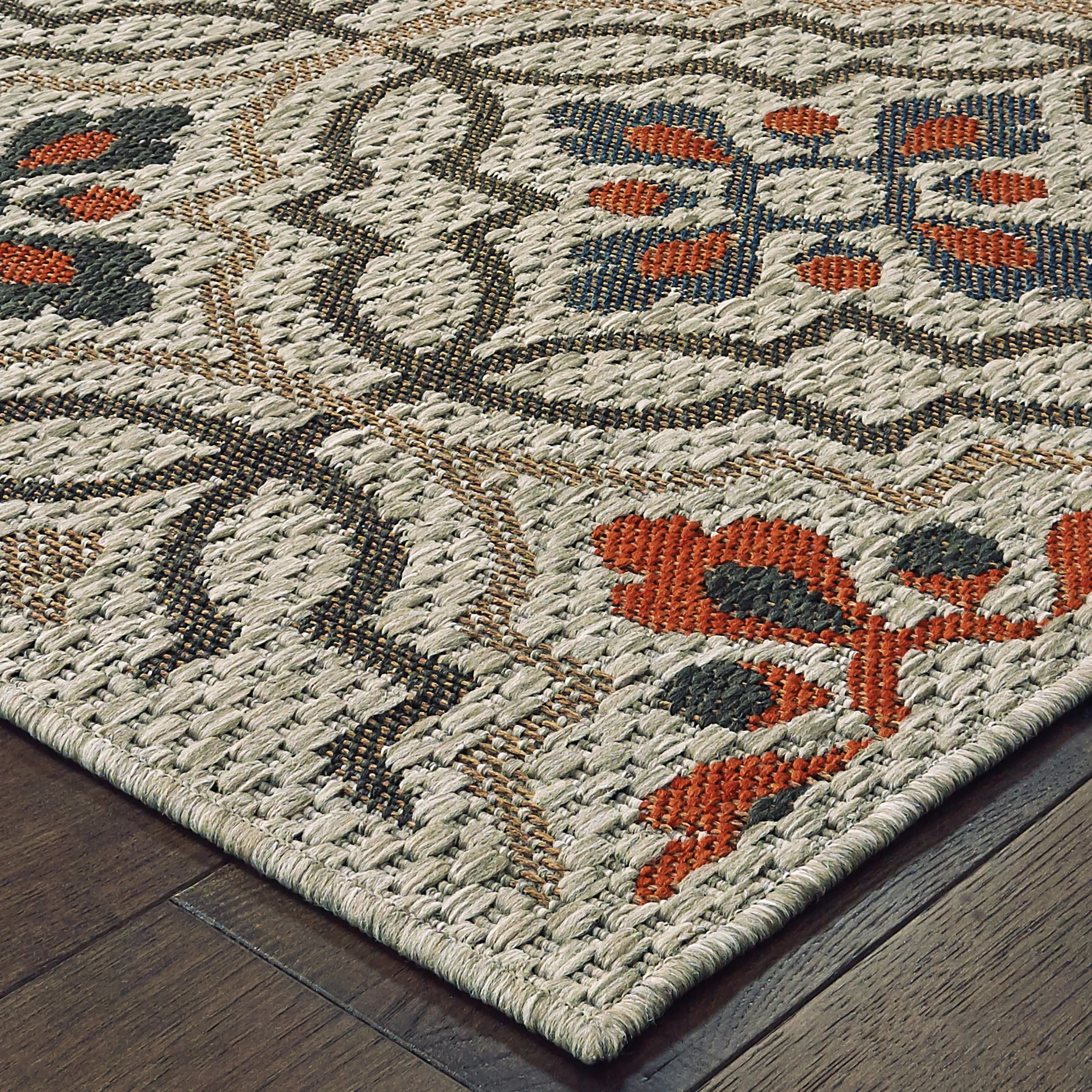 Vista Home Higgins Quatrefoil Panel Indoor/ Outdoor Area Rug by Havenside Home