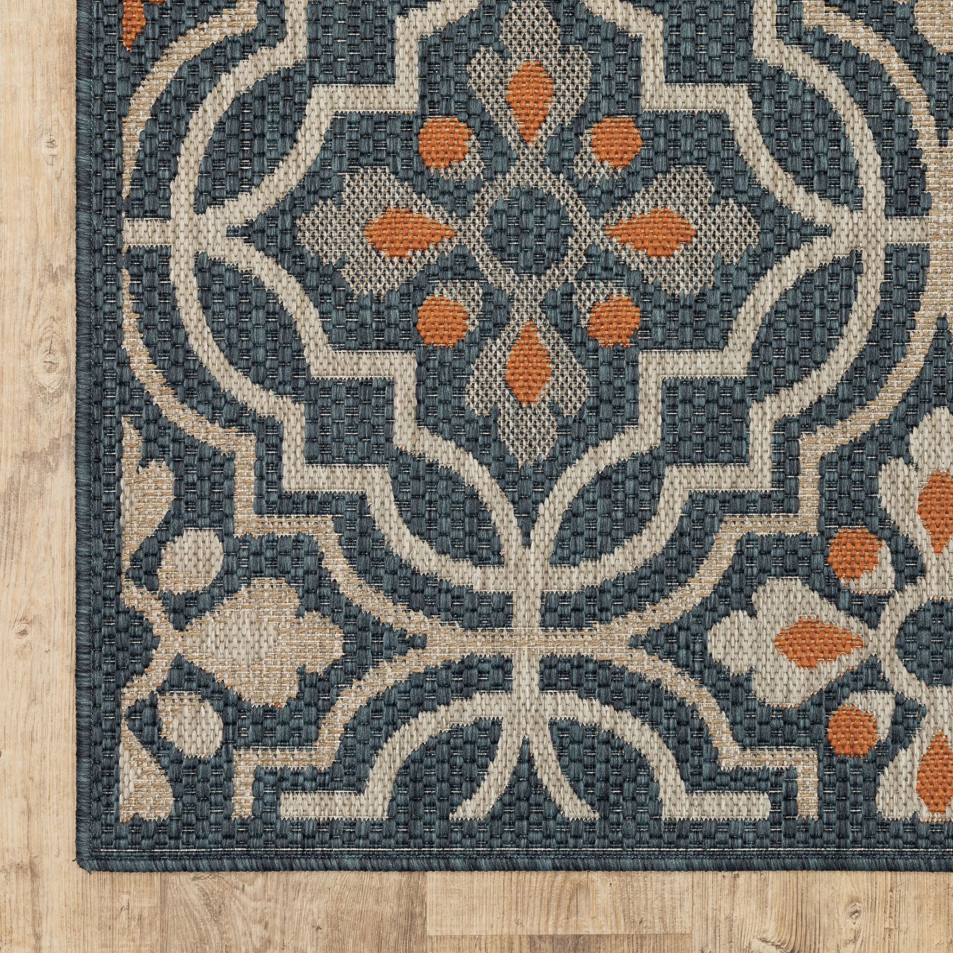 Vista Home Higgins Quatrefoil Panel Indoor/ Outdoor Area Rug by Havenside Home