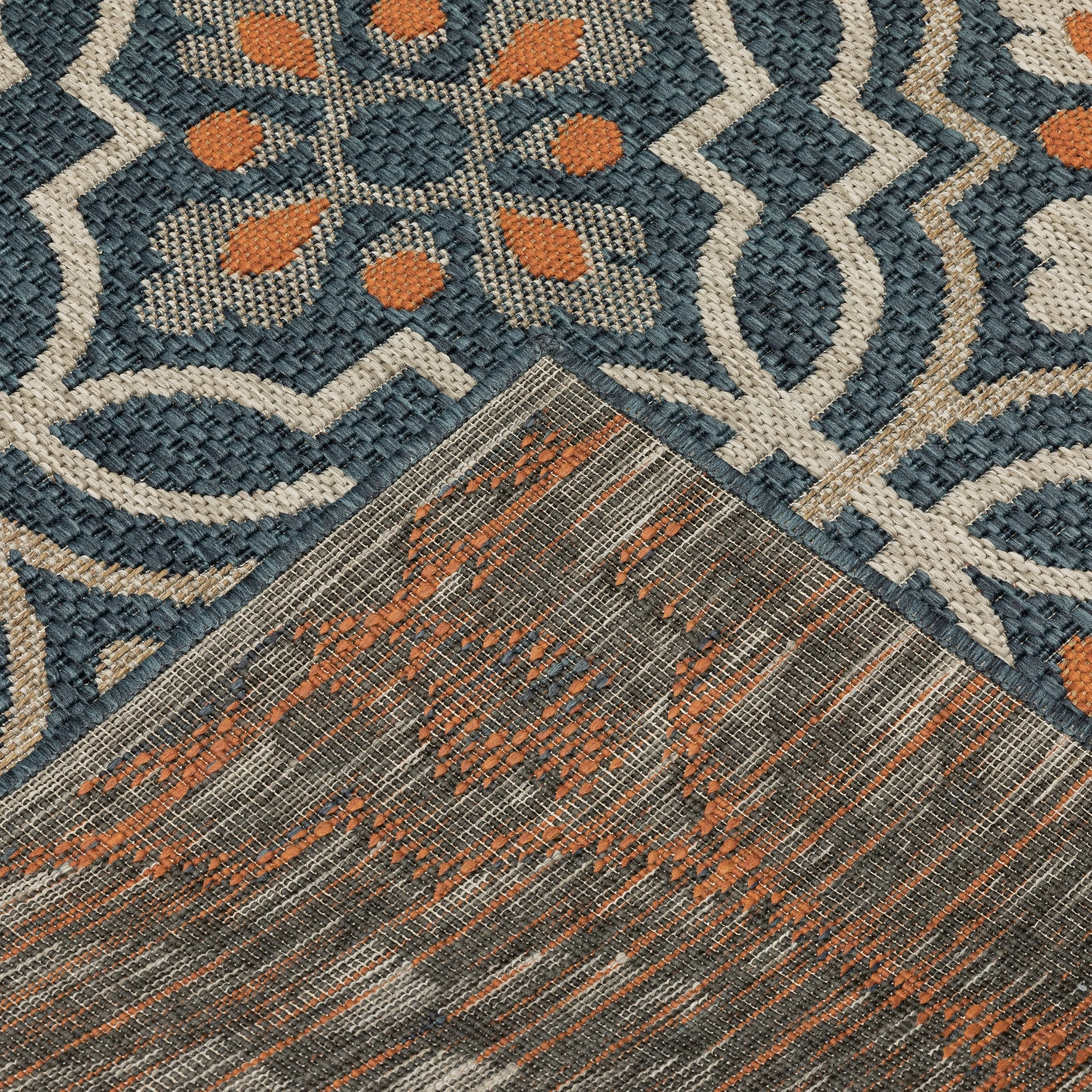 Vista Home Higgins Quatrefoil Panel Indoor/ Outdoor Area Rug by Havenside Home