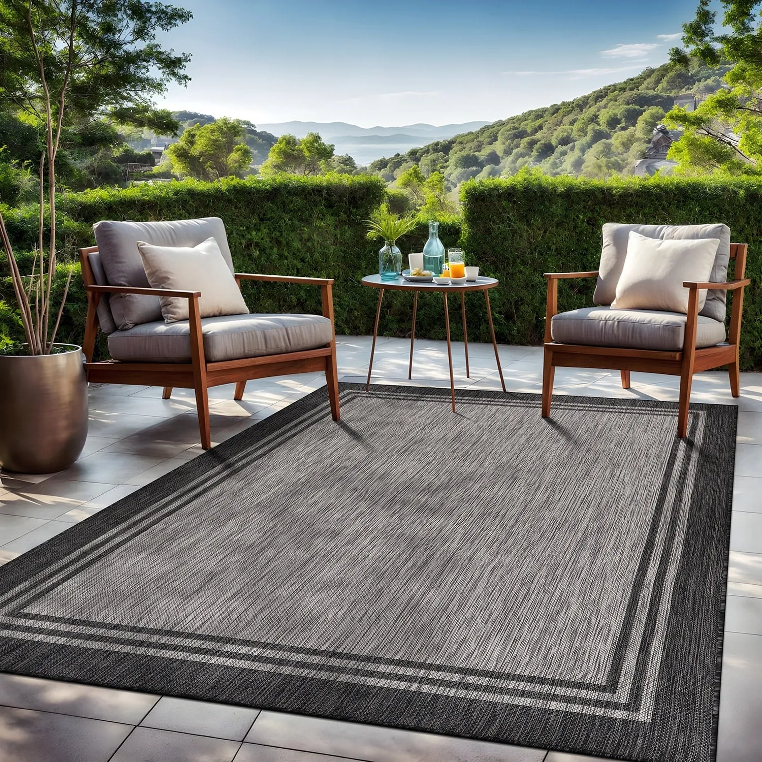 Washable Bordered Indoor Outdoor Rug for Patio. Deck. Porch