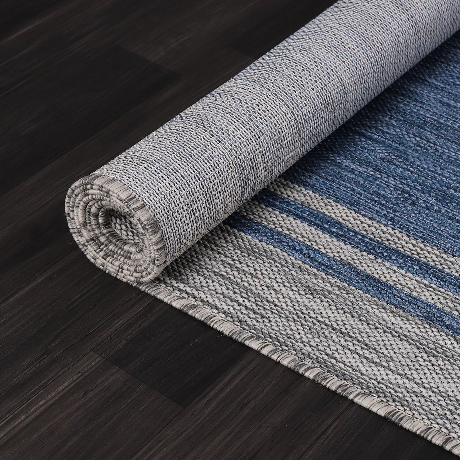 Washable Bordered Indoor Outdoor Rug for Patio. Deck. Porch