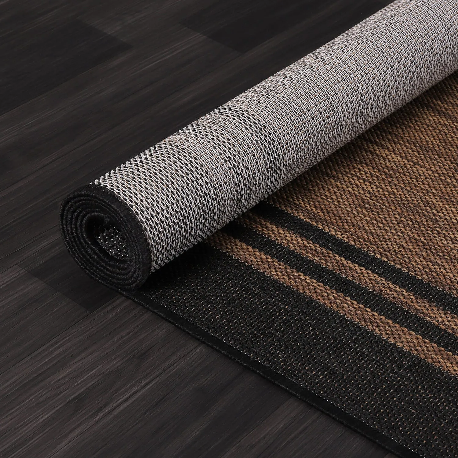 Washable Bordered Indoor Outdoor Rug for Patio. Deck. Porch