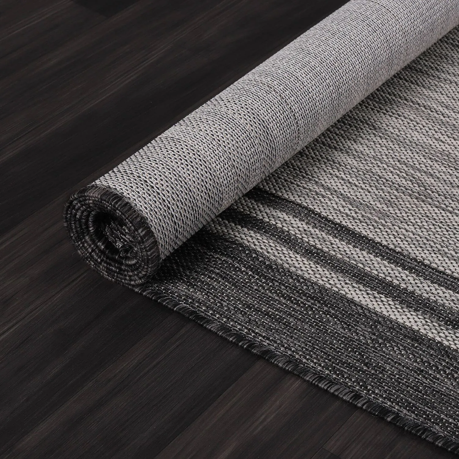 Washable Bordered Indoor Outdoor Rug for Patio. Deck. Porch