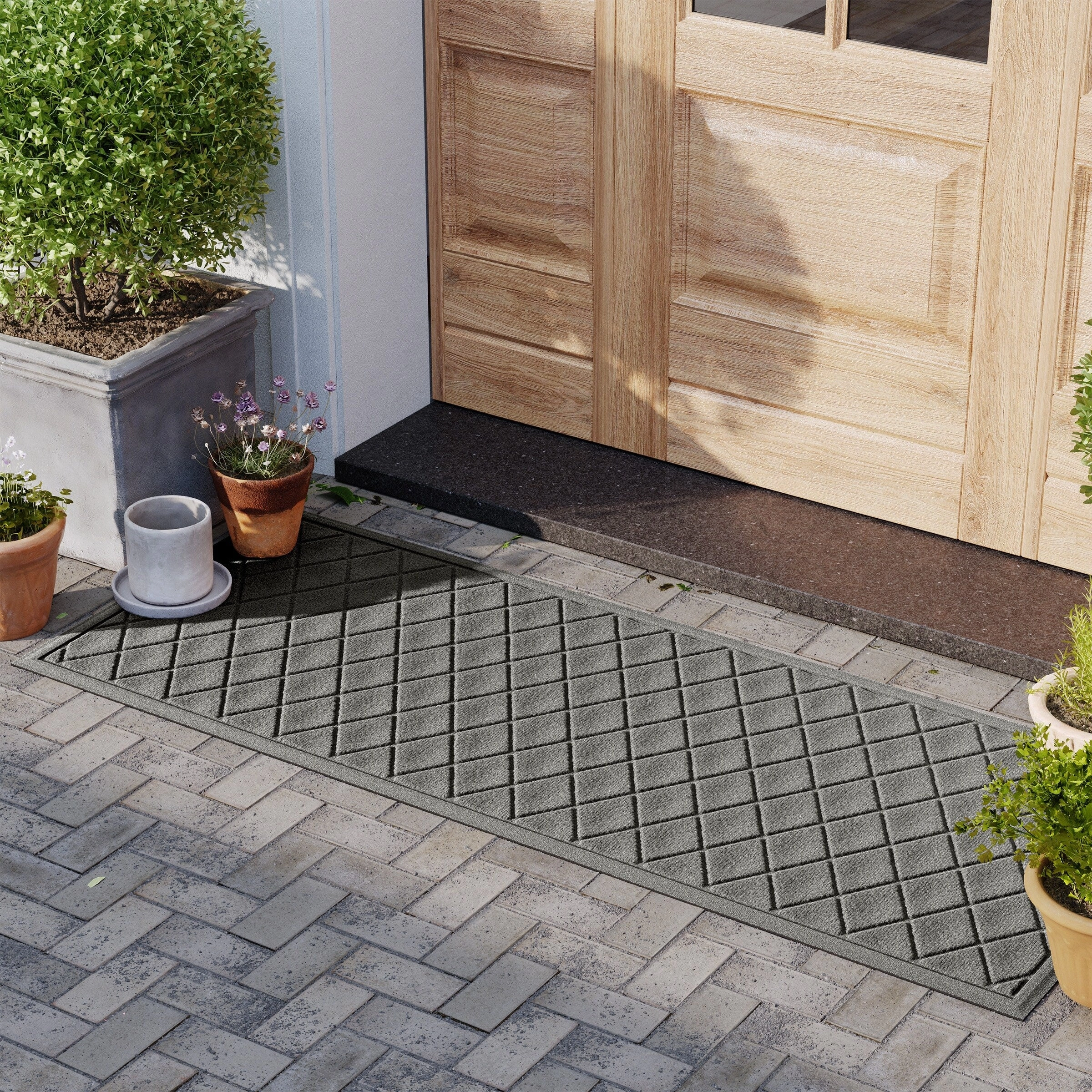 WaterHog Argyle 23 in. x 35 in. Door Mat