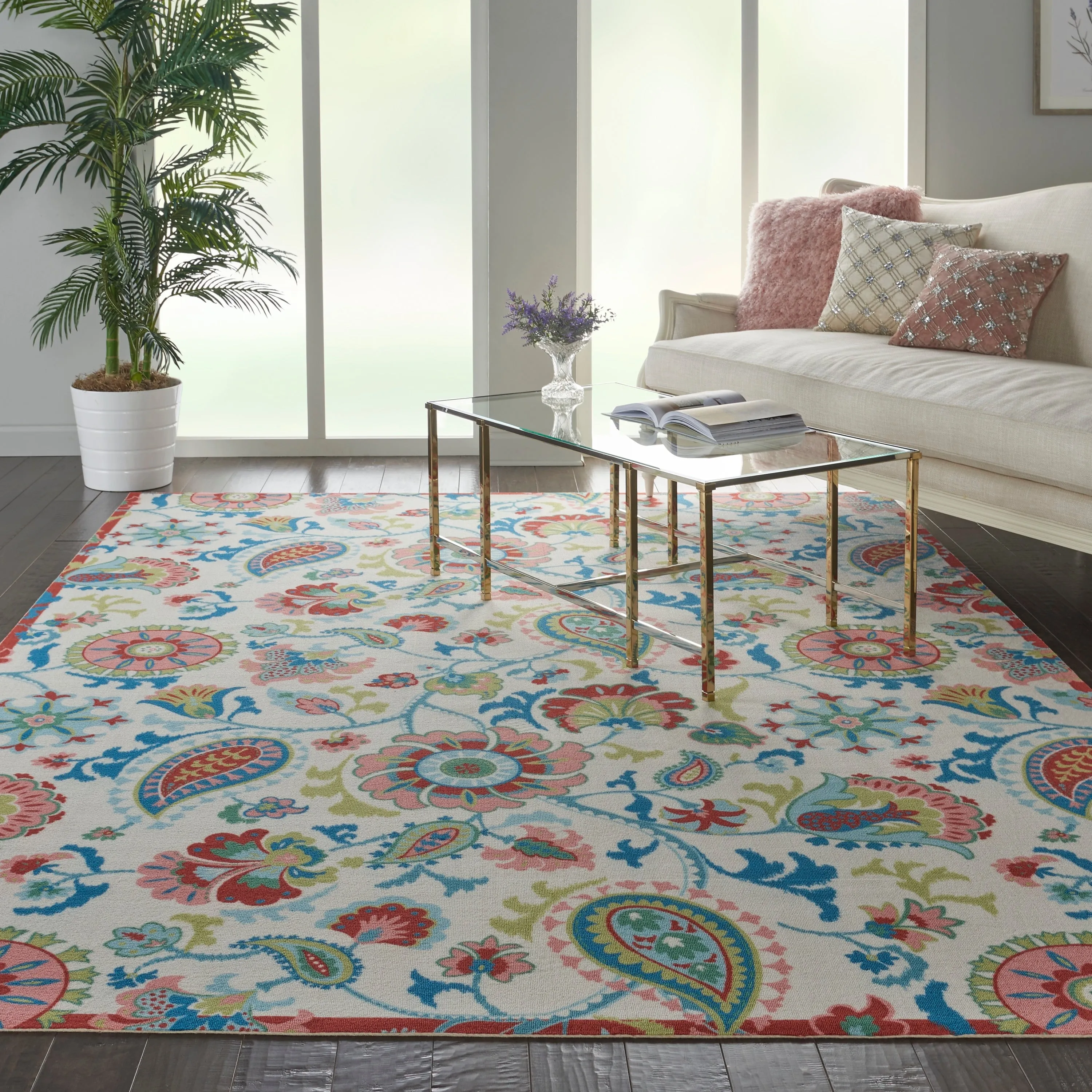 Waverly Sun N' Shade Paisley Indoor/ Outdoor Area Rug