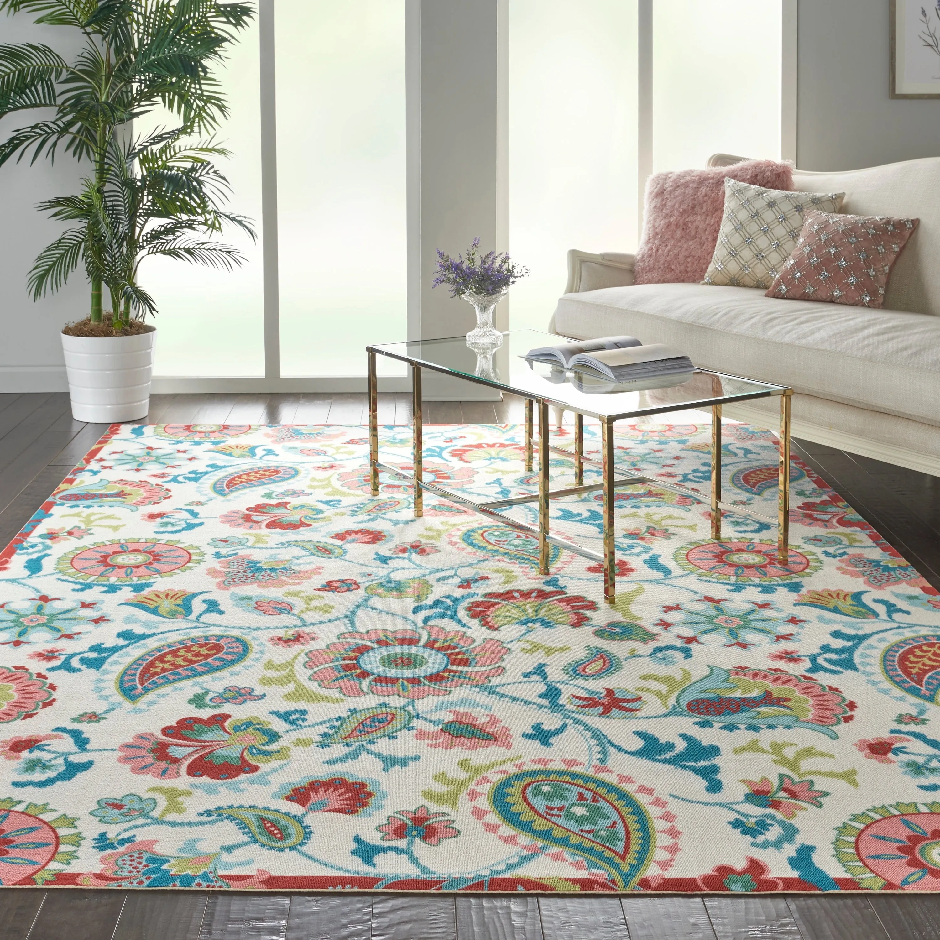Waverly Sun N' Shade Paisley Indoor/ Outdoor Area Rug