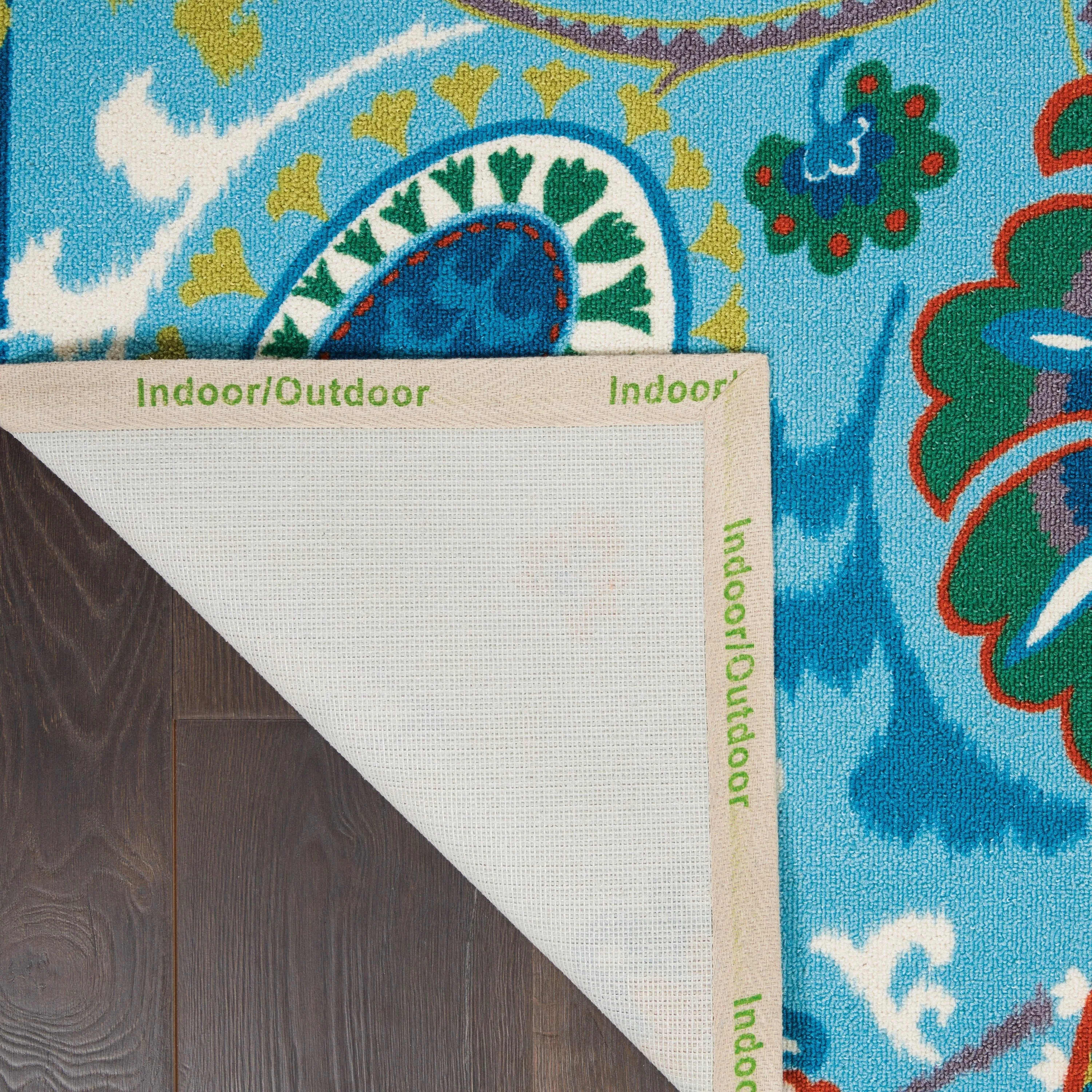 Waverly Sun N' Shade Paisley Indoor/ Outdoor Area Rug