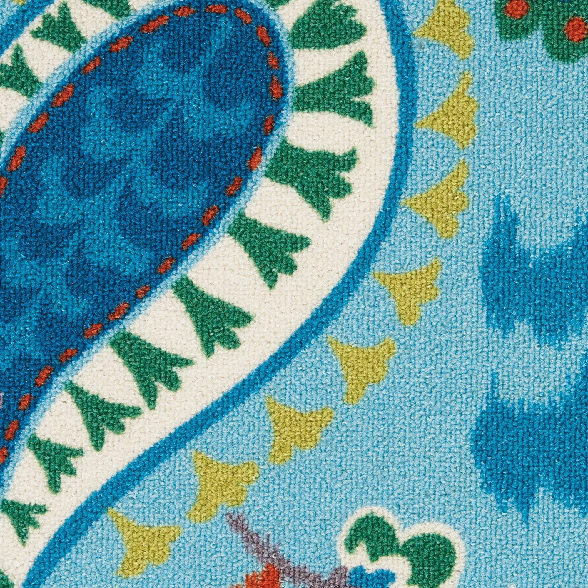 Waverly Sun N' Shade Paisley Indoor/ Outdoor Area Rug