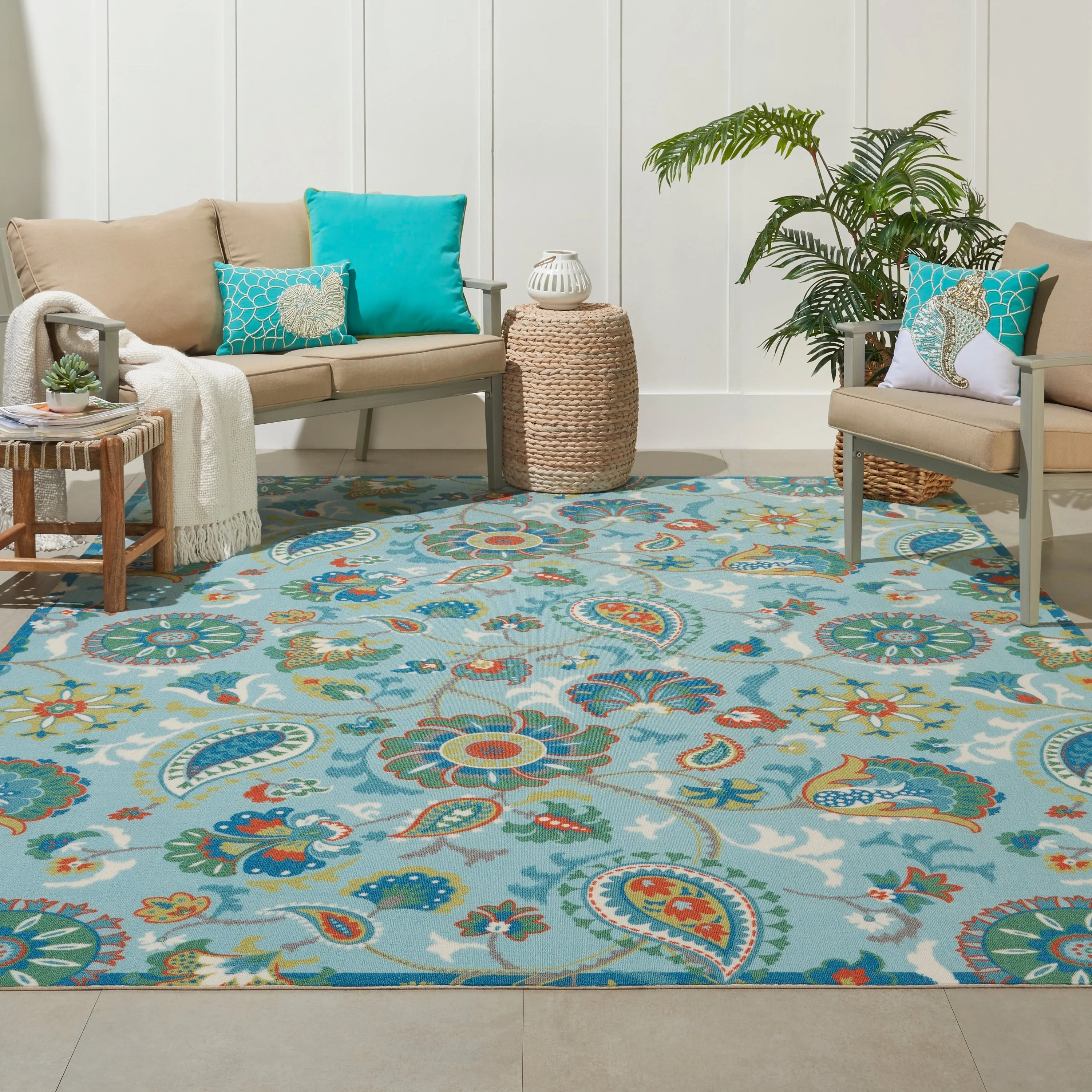 Waverly Sun N' Shade Paisley Indoor/ Outdoor Area Rug