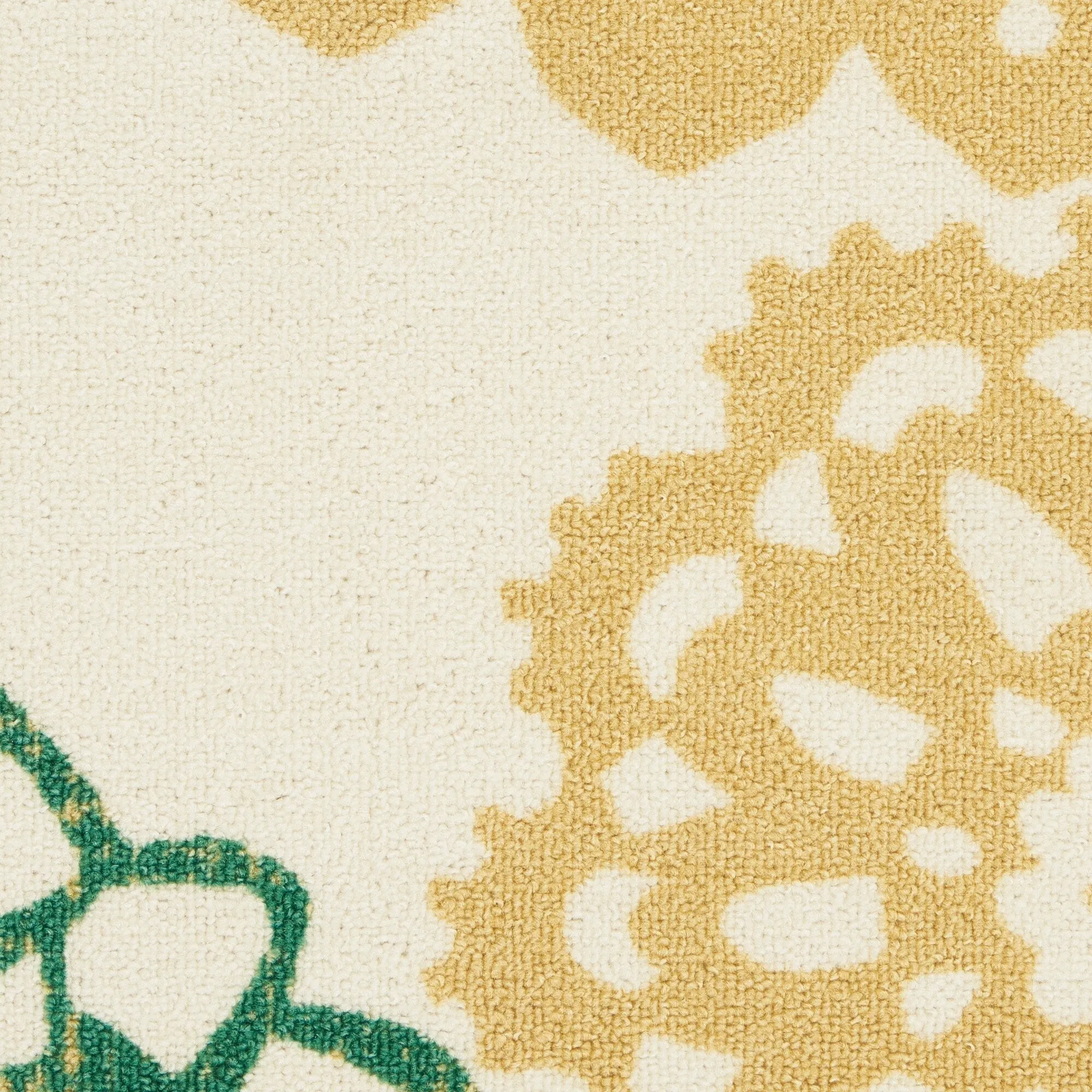 Waverly Sun N' Shade Retro Floral Indoor/ Outdoor Area Rug