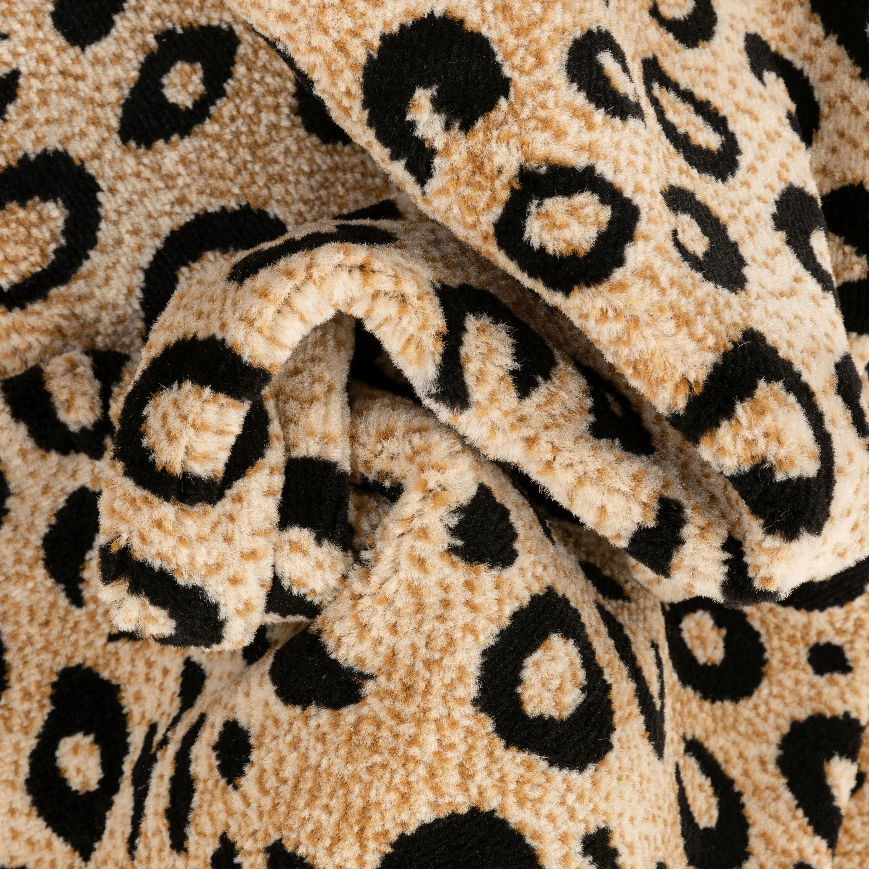 Well Woven Dulcet Leopard Animal Print Modern Leopard Area Rug