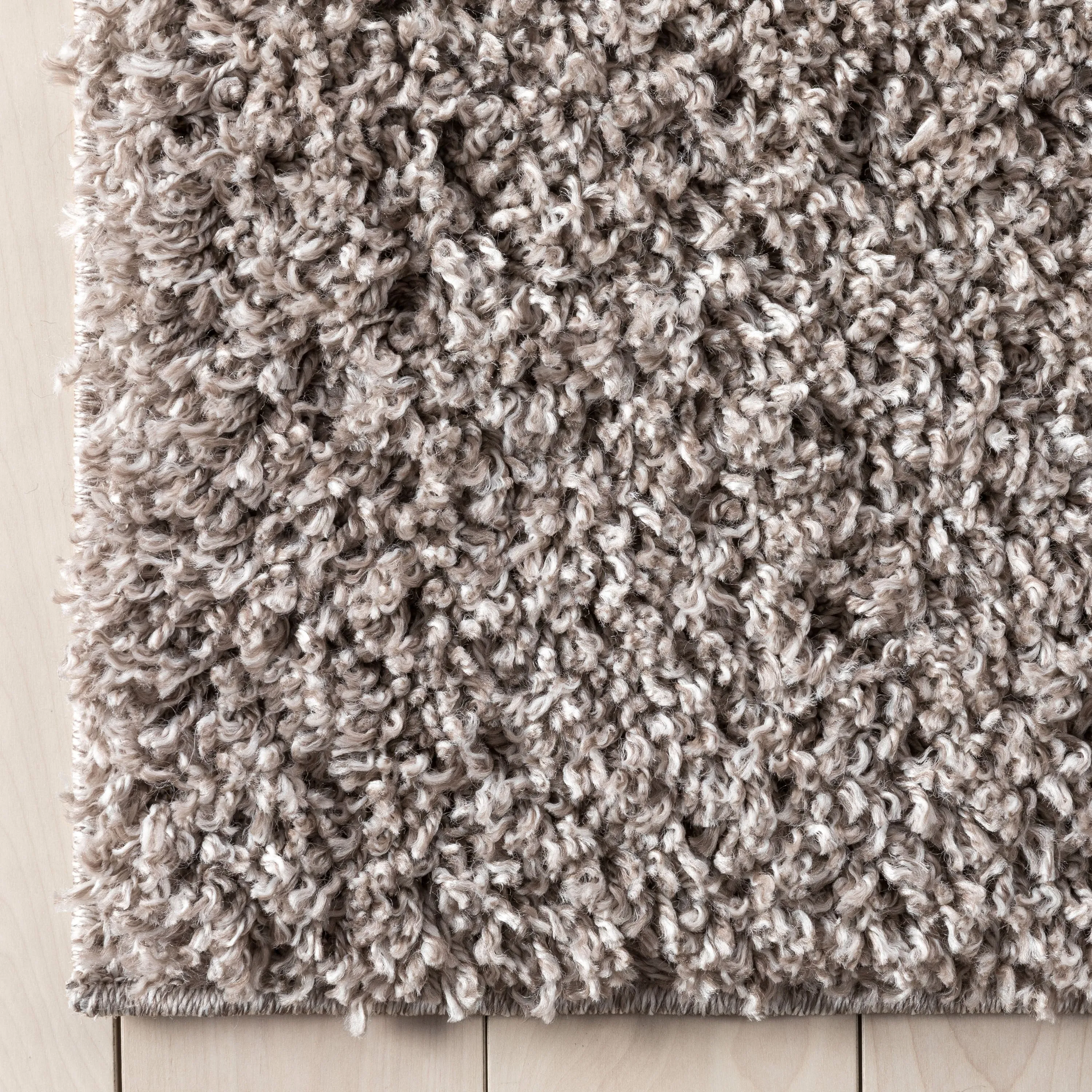 Well Woven Elle Basics Emerson Shag Area Rug