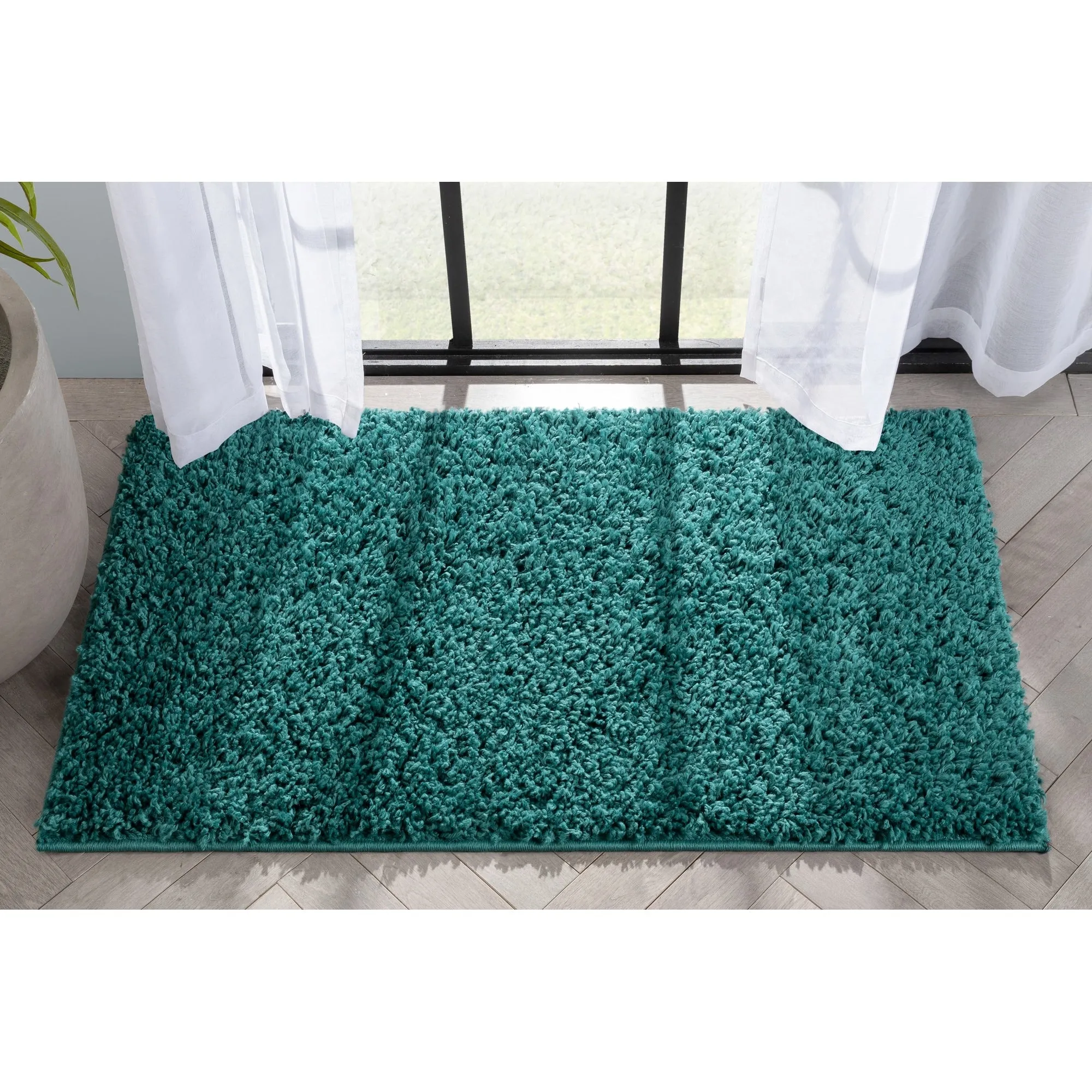 Well Woven Elle Basics Emerson Shag Area Rug