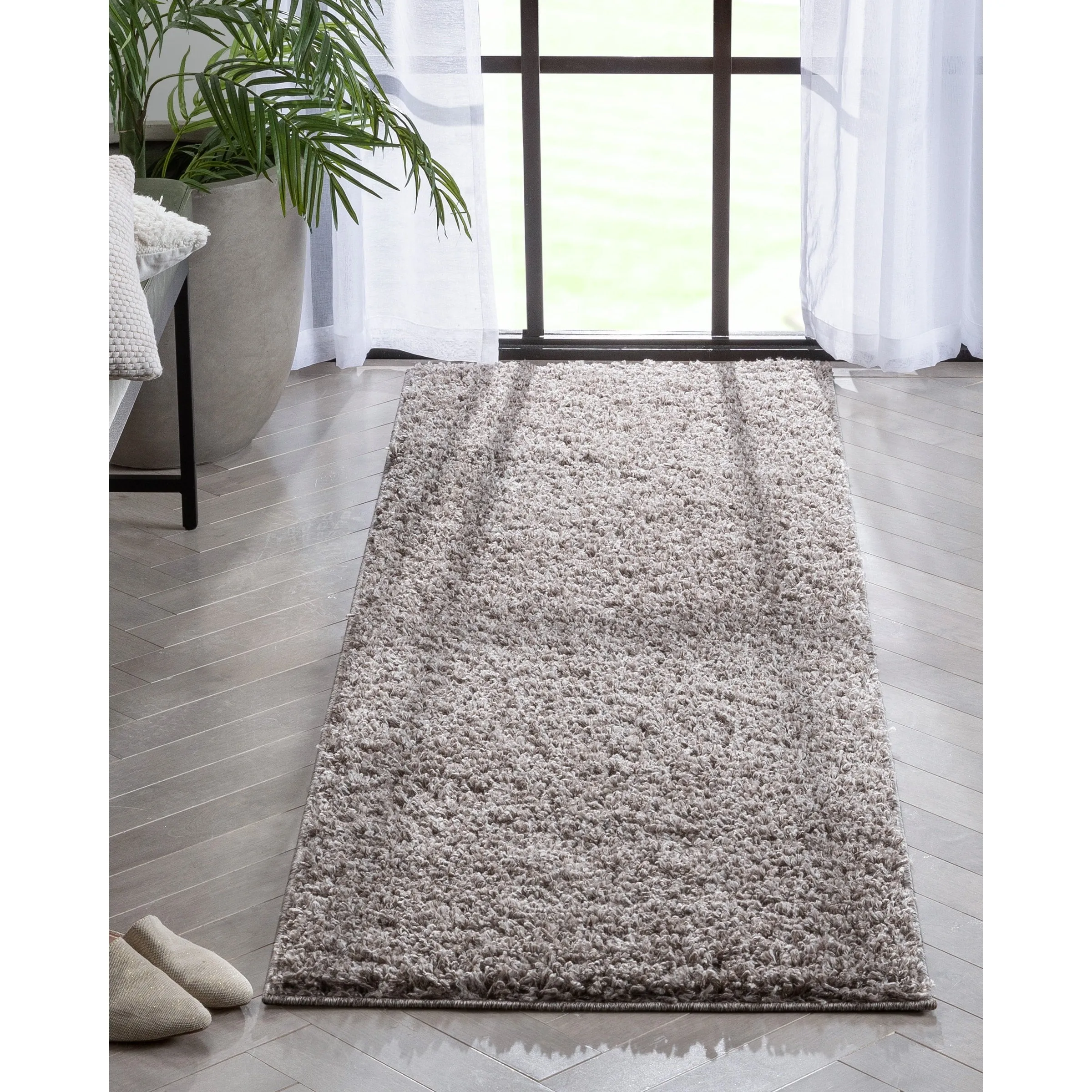 Well Woven Elle Basics Emerson Shag Area Rug