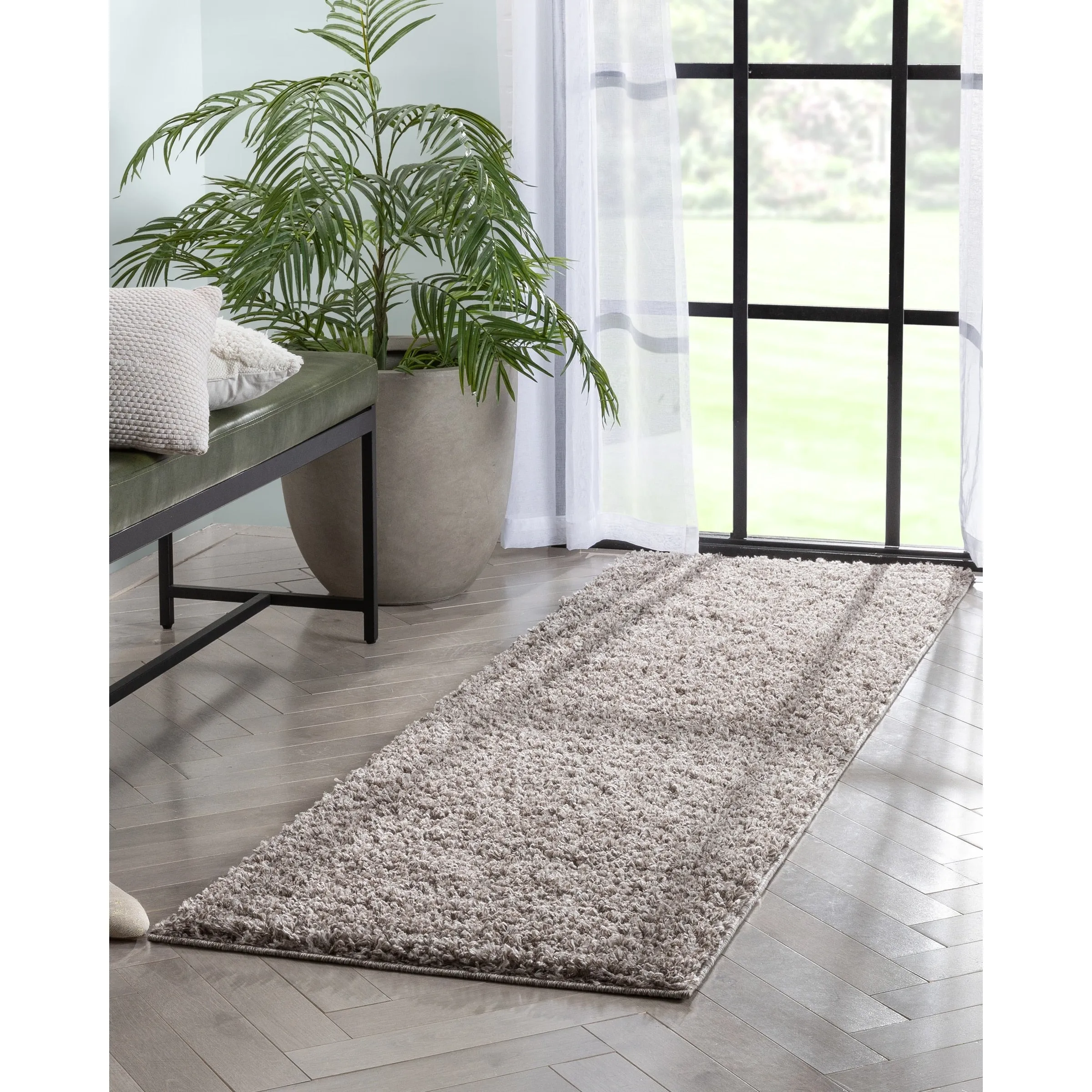 Well Woven Elle Basics Emerson Shag Area Rug