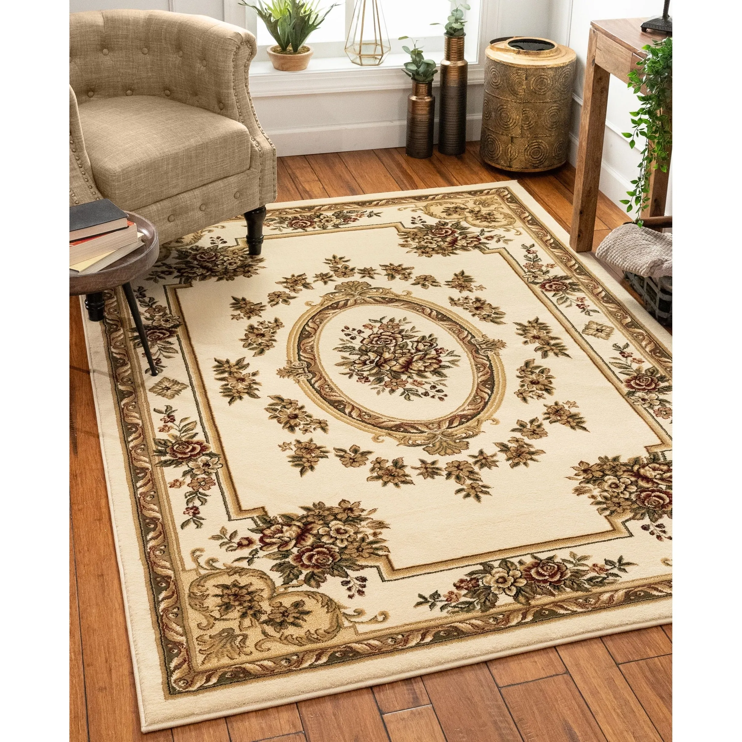 Well Woven Timeless Le Petit Palais Traditional Area Rug