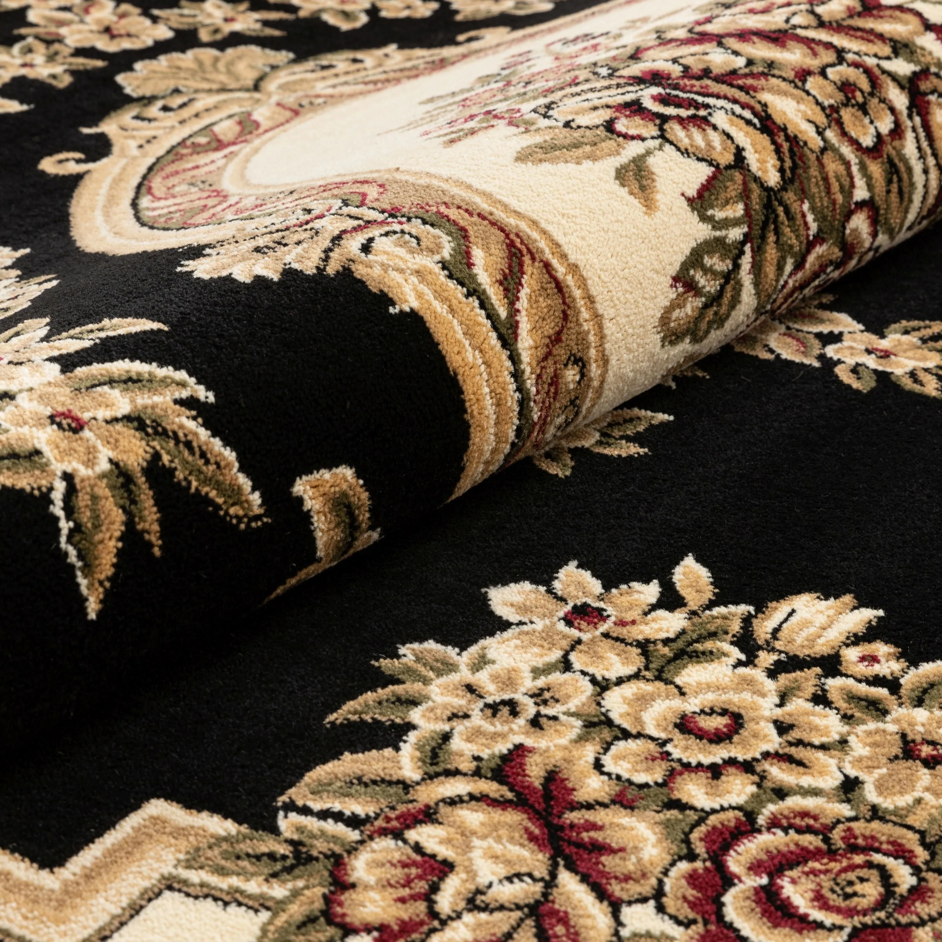 Well Woven Timeless Le Petit Palais Traditional Area Rug