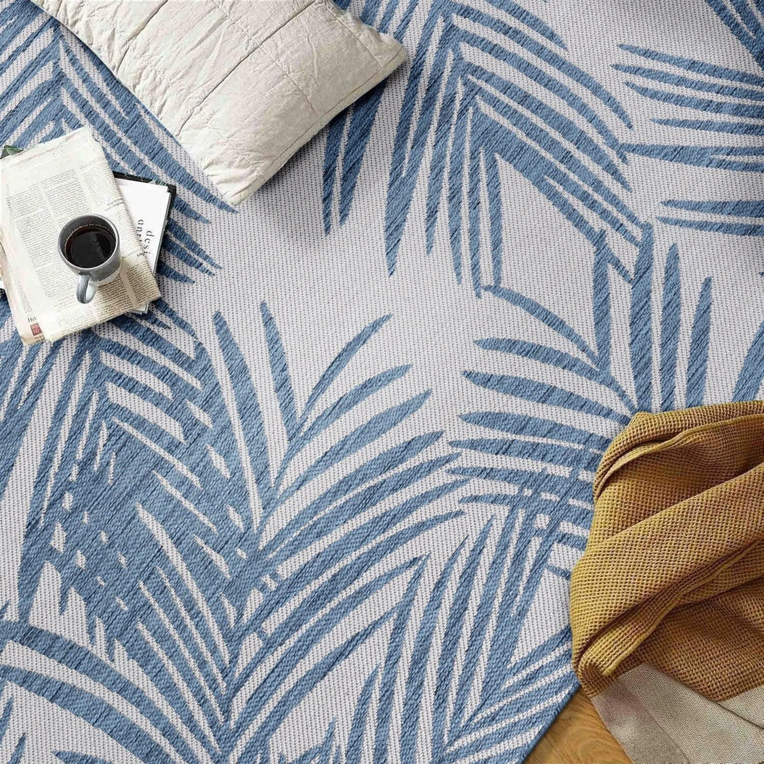 World Rug Gallery Contemporary Distressed Leaves Textured Flat Weave Indoor/Outdoor Area Rug