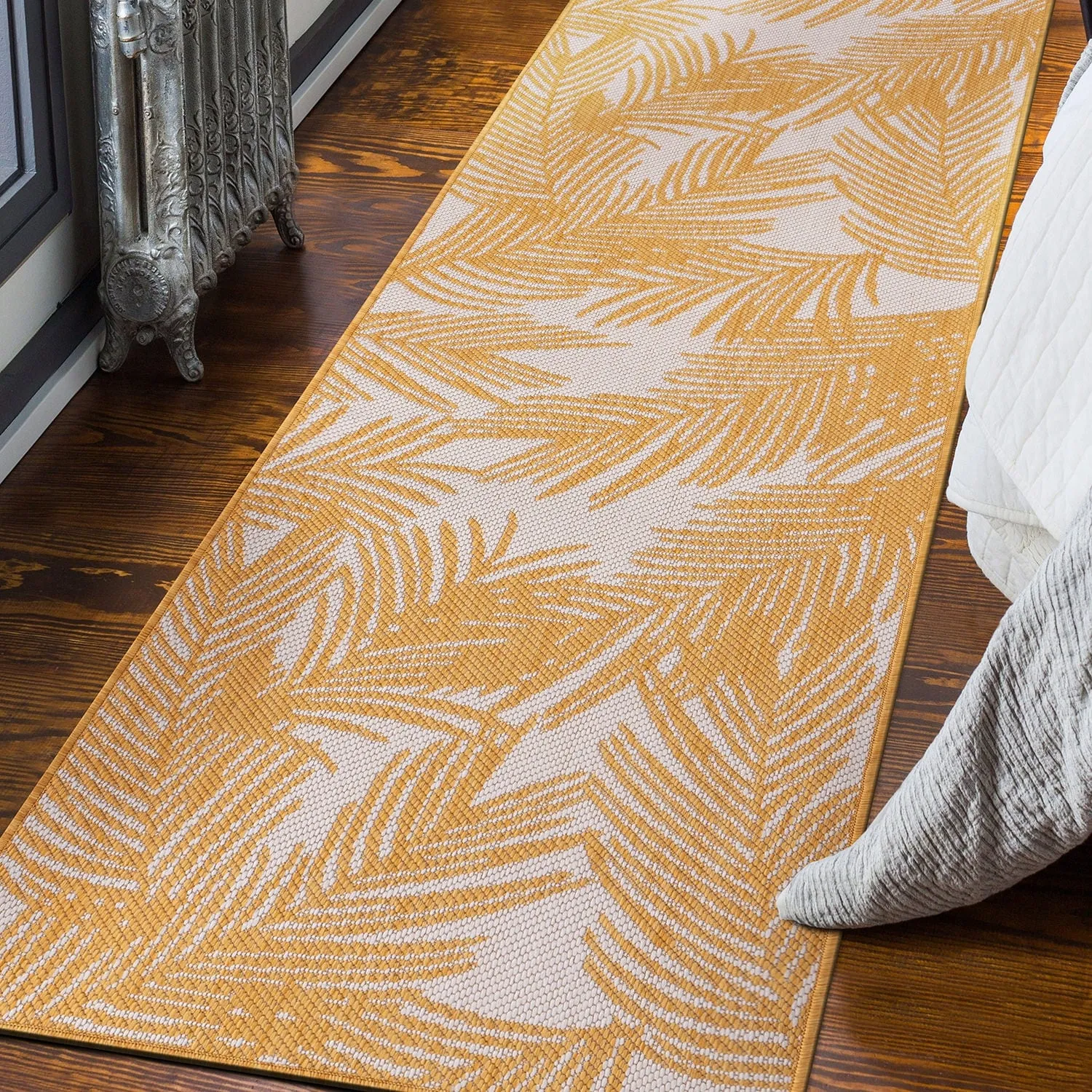 World Rug Gallery Contemporary Distressed Leaves Textured Flat Weave Indoor/Outdoor Area Rug