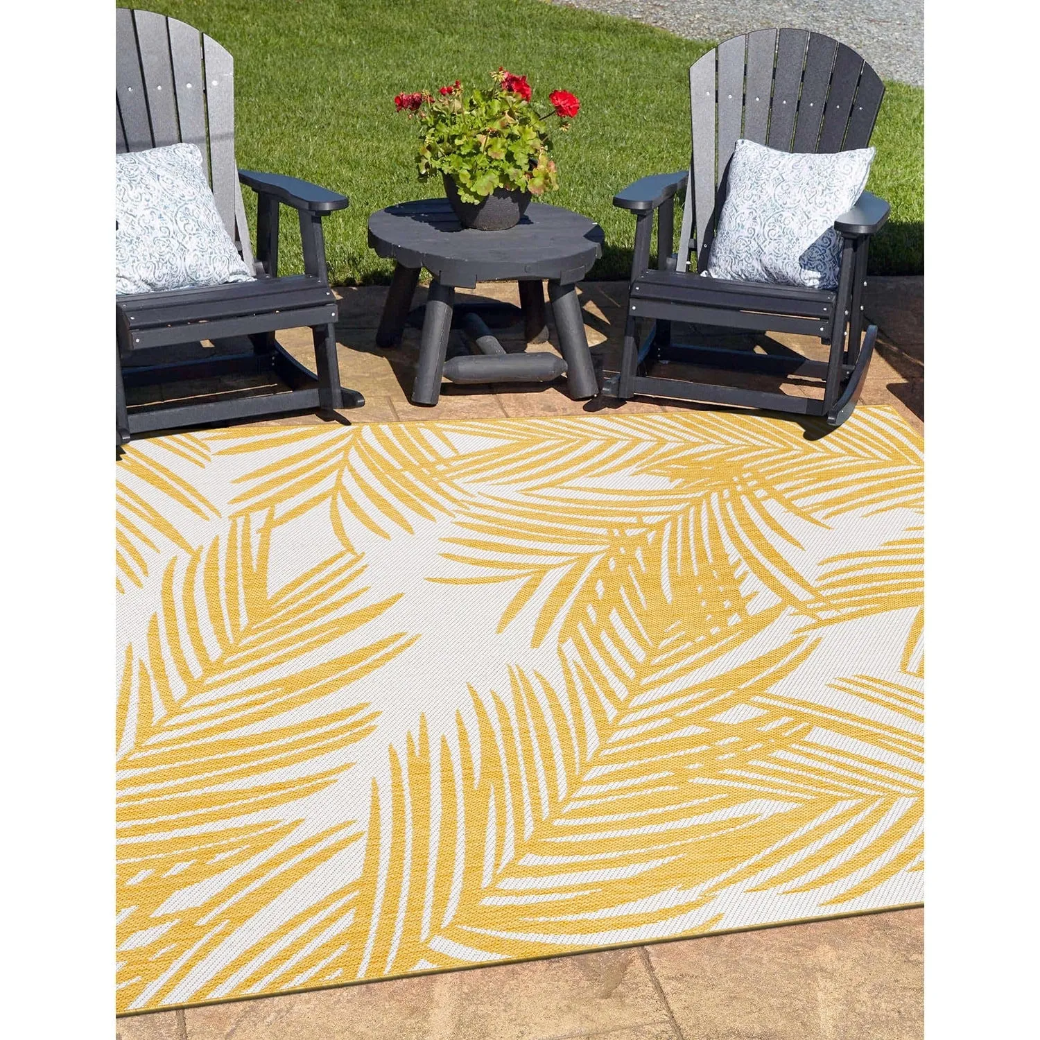 World Rug Gallery Contemporary Distressed Leaves Textured Flat Weave Indoor/Outdoor Area Rug