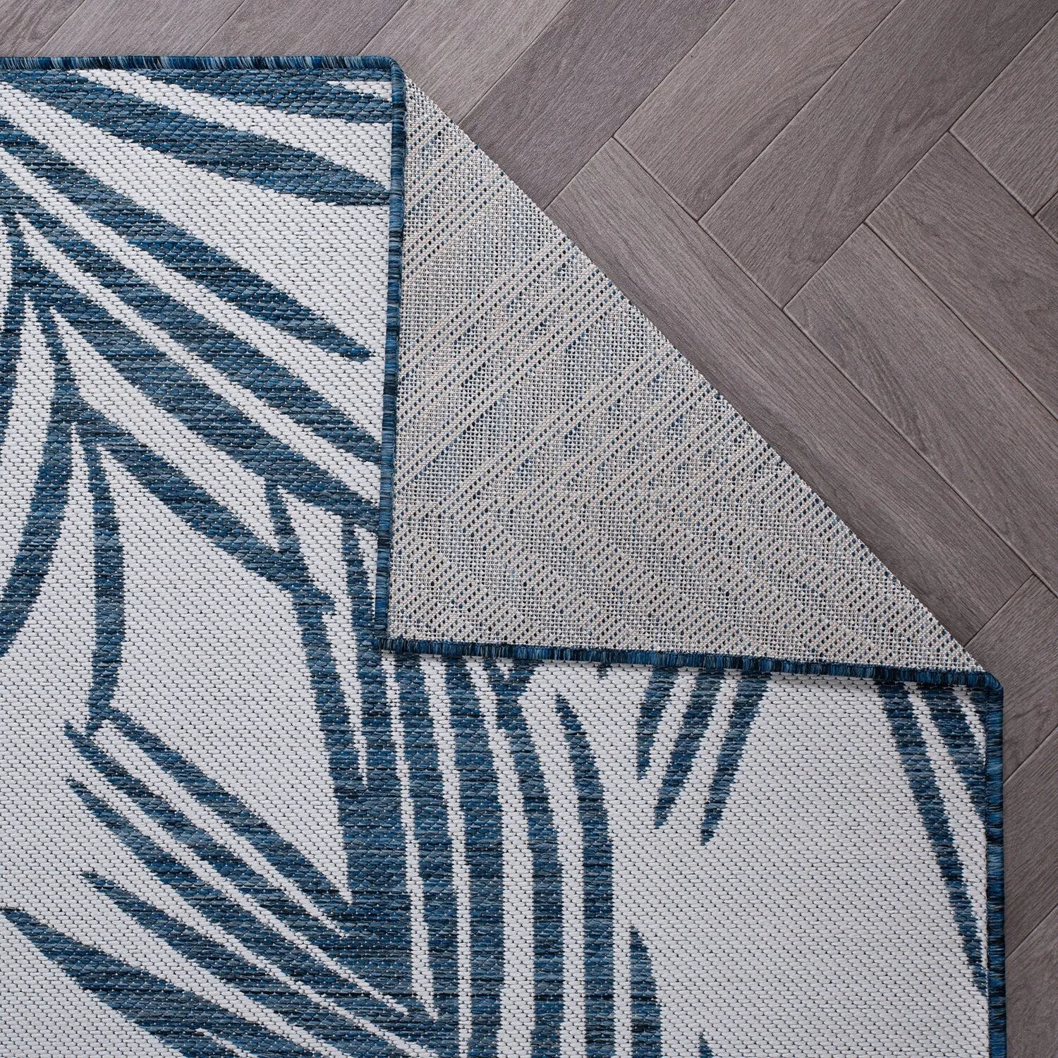 World Rug Gallery Contemporary Distressed Leaves Textured Flat Weave Indoor/Outdoor Area Rug