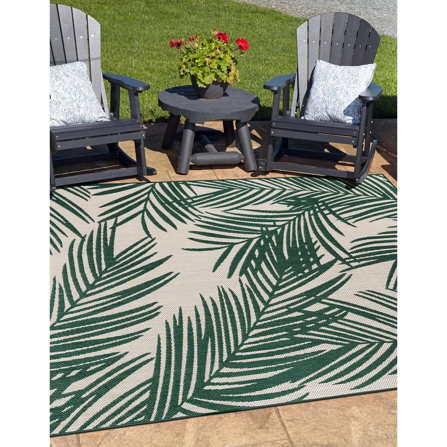 World Rug Gallery Contemporary Distressed Leaves Textured Flat Weave Indoor/Outdoor Area Rug