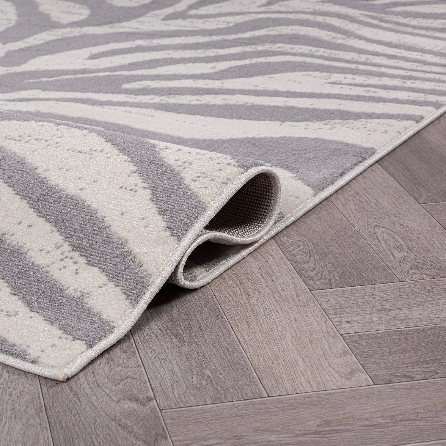 World Rug Gallery Contemporary Lines Area Rug