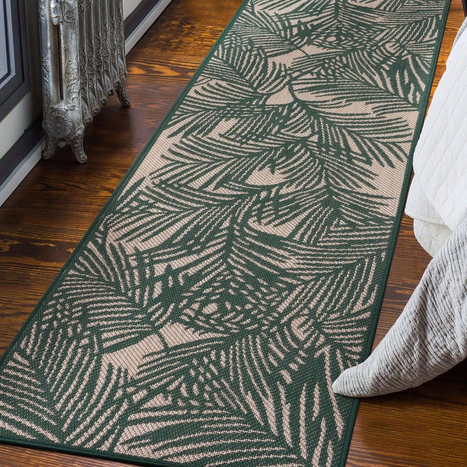 World Rug Gallery Contemporary Palm Leaf Textured Flat Weave Indoor/Outdoor Area Rug