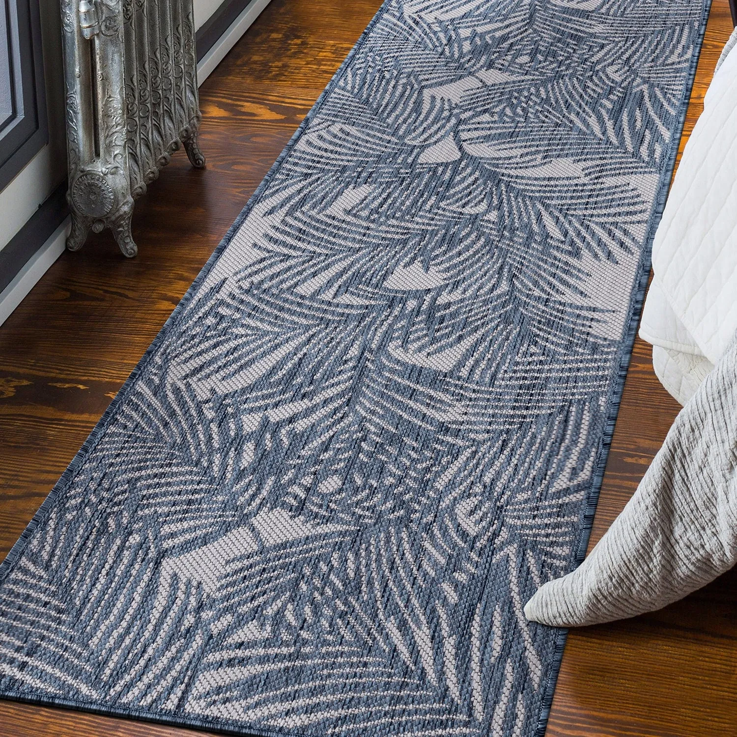 World Rug Gallery Contemporary Palm Leaf Textured Flat Weave Indoor/Outdoor Area Rug