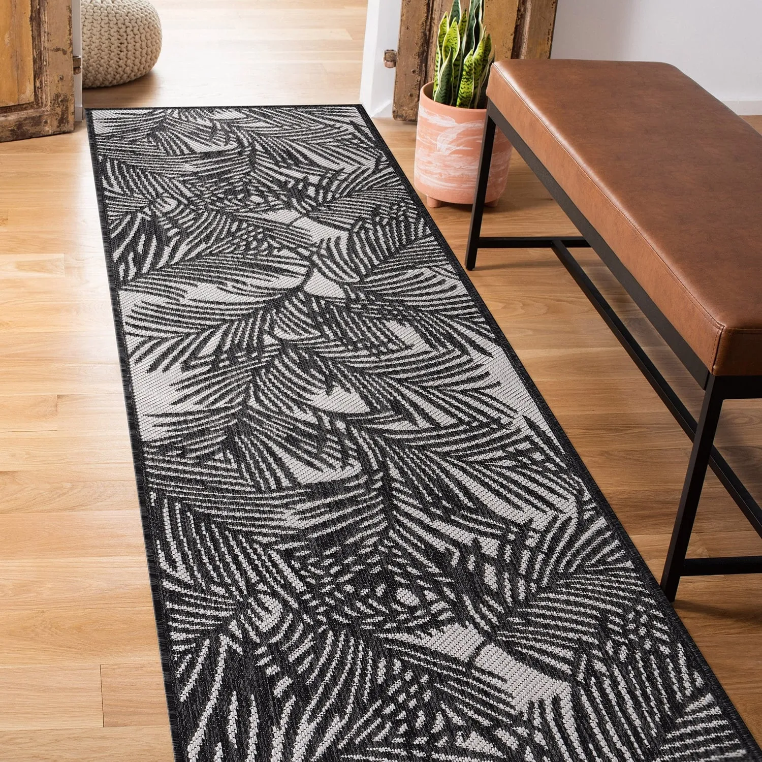 World Rug Gallery Contemporary Palm Leaf Textured Flat Weave Indoor/Outdoor Area Rug