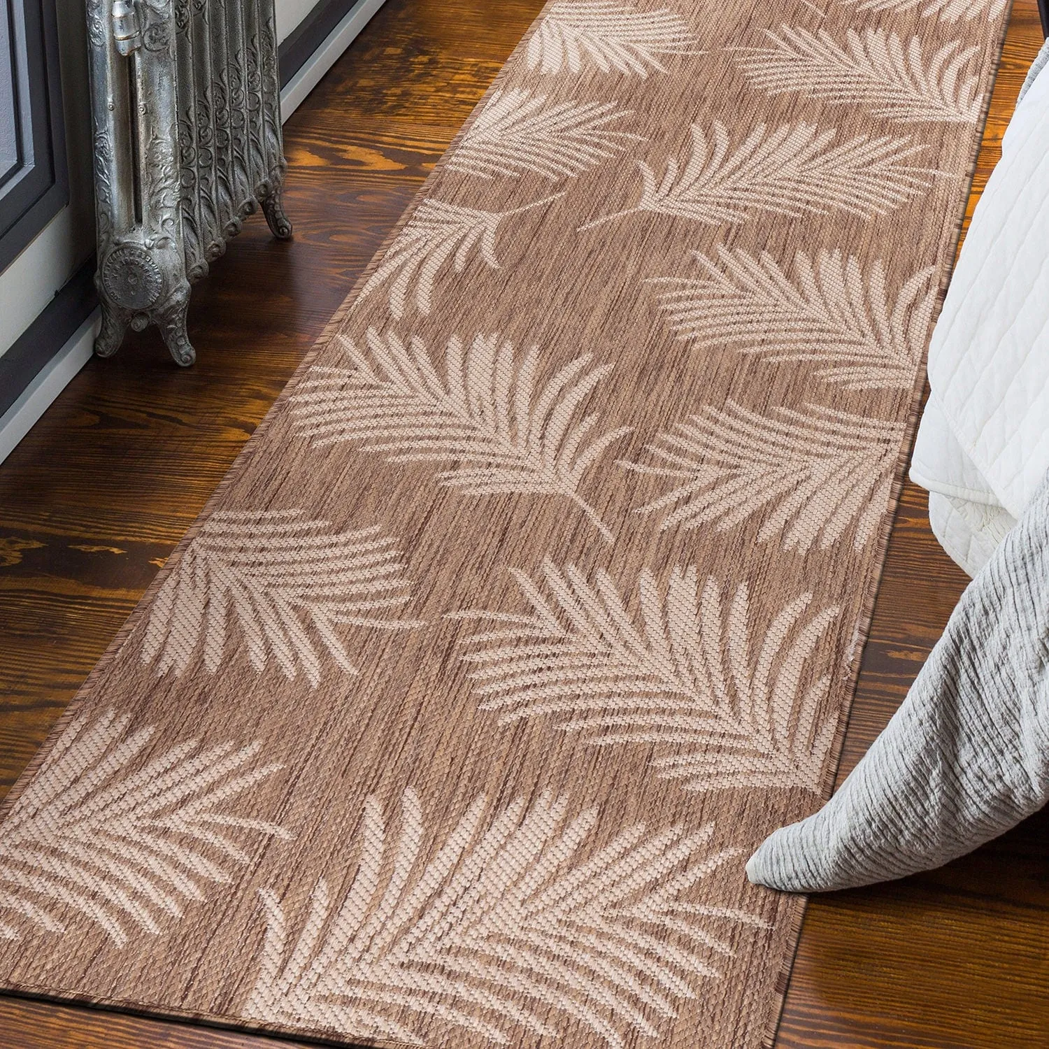 World Rug Gallery Contemporary Palm Leaves Textured Flat Weave Indoor/Outdoor Area Rug