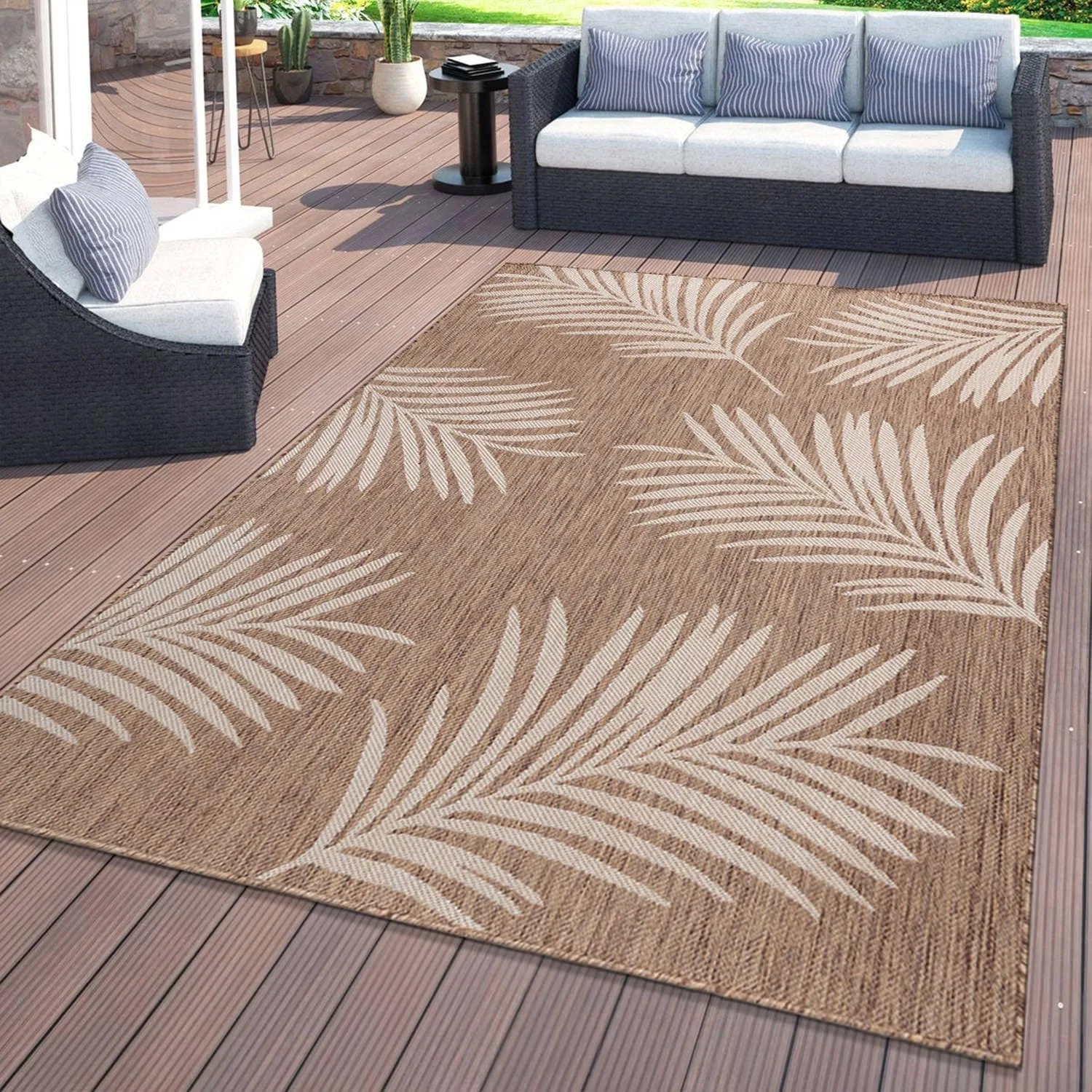 World Rug Gallery Contemporary Palm Leaves Textured Flat Weave Indoor/Outdoor Area Rug