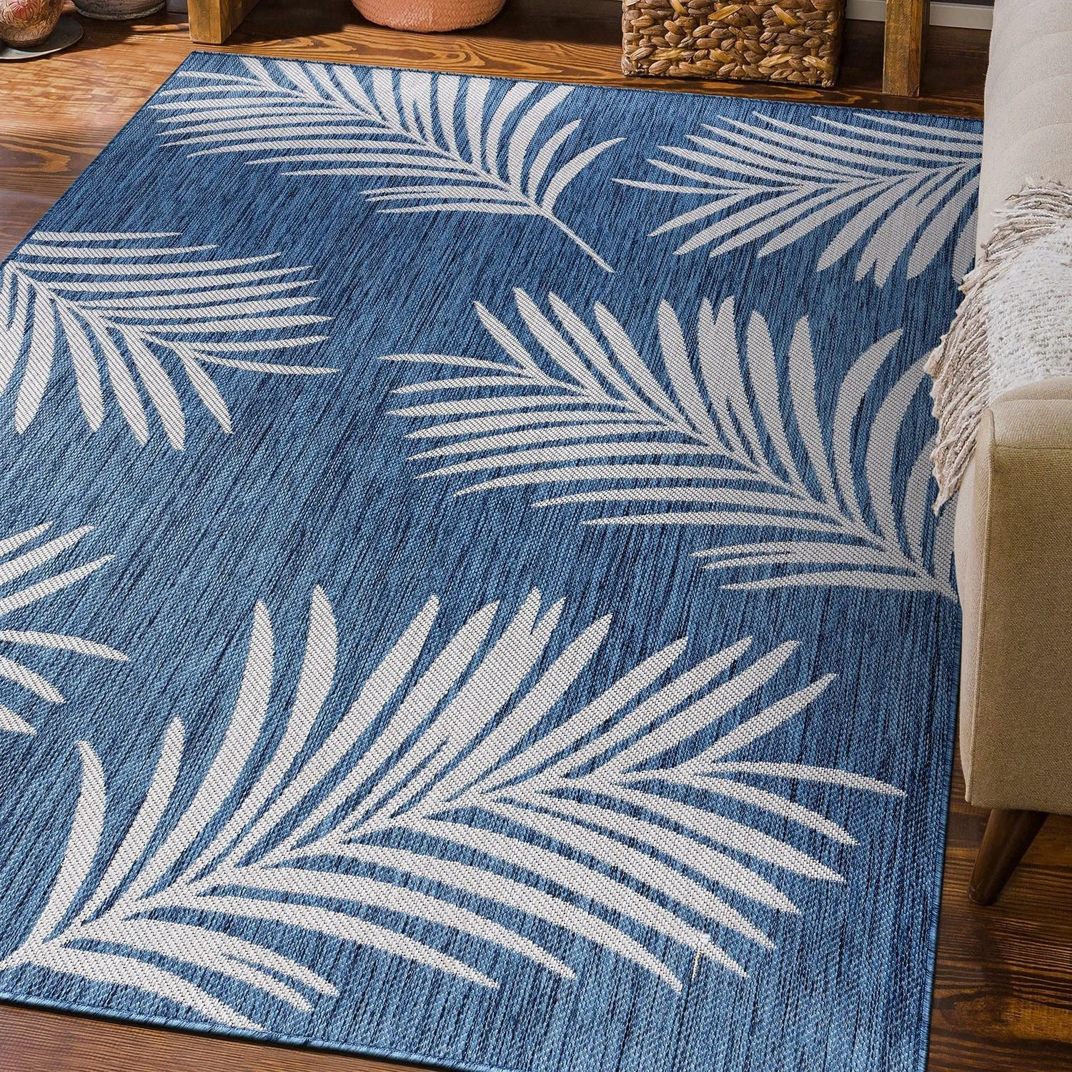 World Rug Gallery Contemporary Palm Leaves Textured Flat Weave Indoor/Outdoor Area Rug
