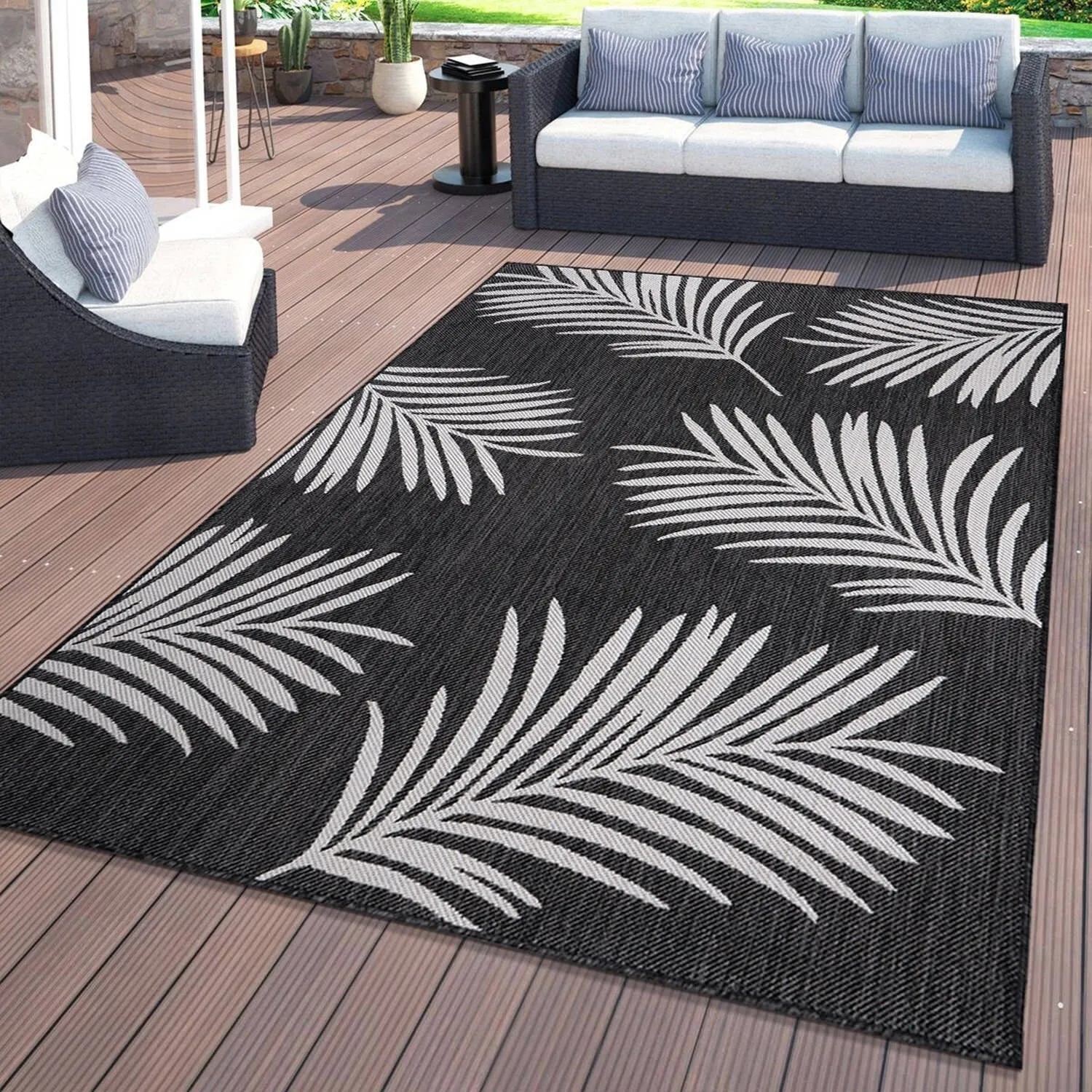 World Rug Gallery Contemporary Palm Leaves Textured Flat Weave Indoor/Outdoor Area Rug