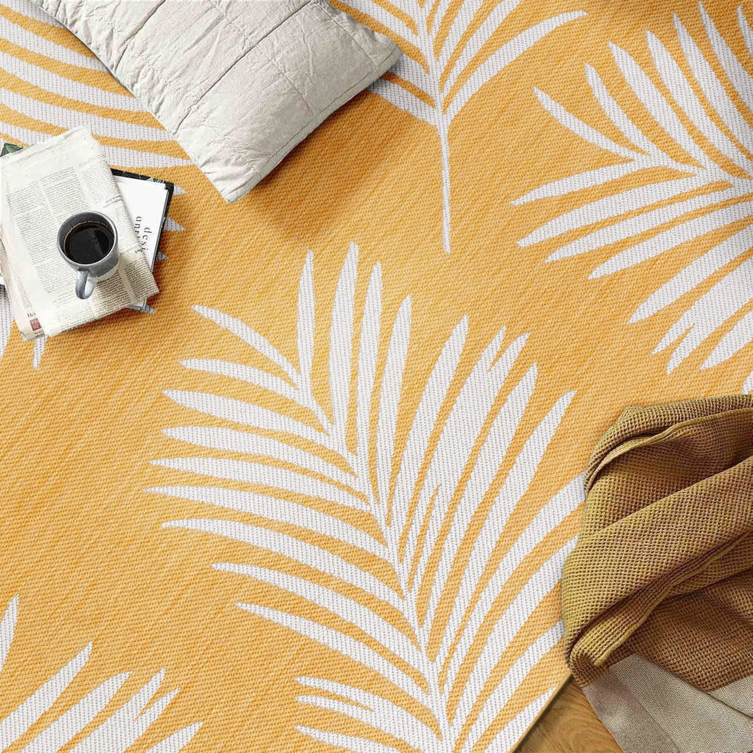 World Rug Gallery Contemporary Palm Leaves Textured Flat Weave Indoor/Outdoor Area Rug
