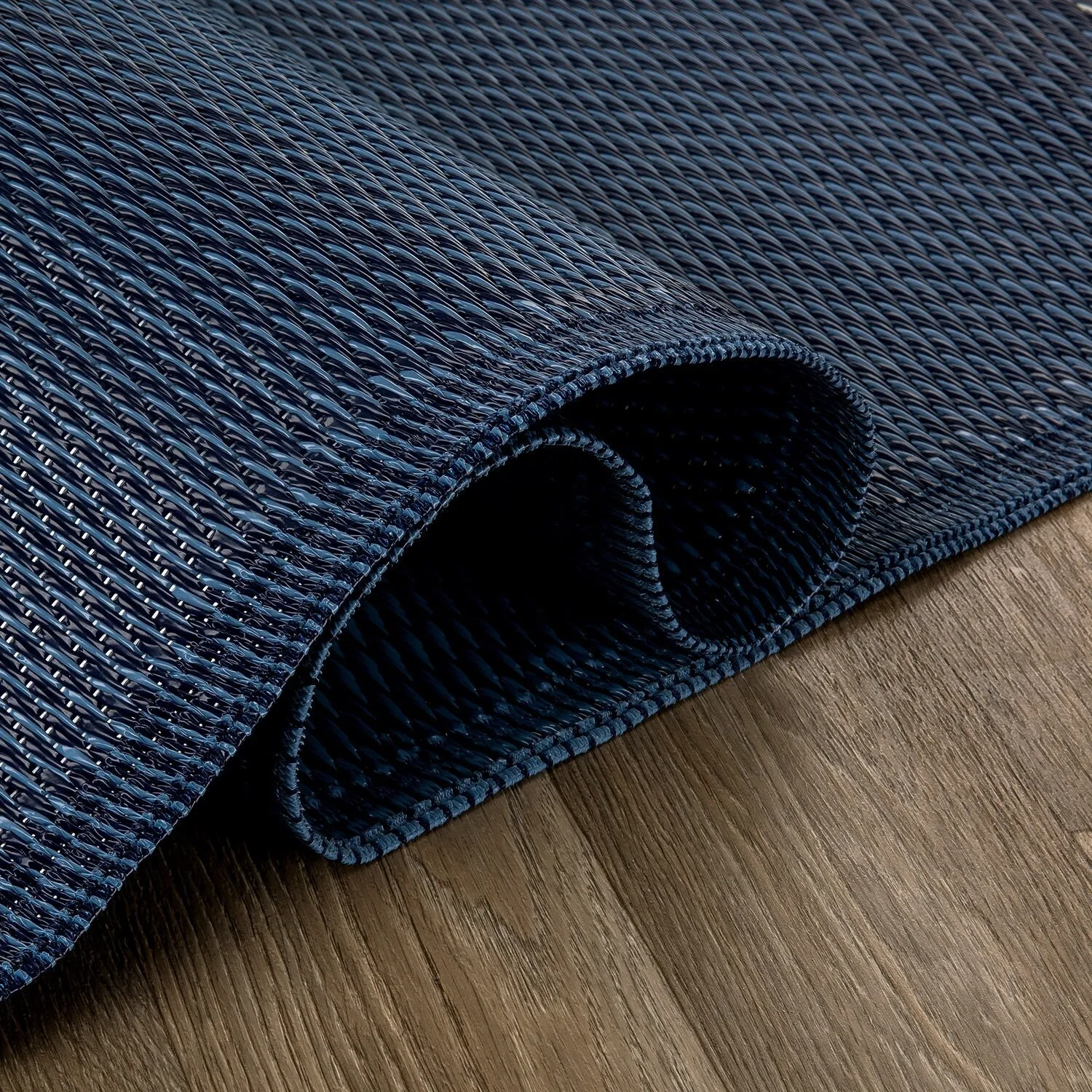 World Rug Gallery Contemporary Stripe Shade Geometric Reversible Recycled Plastic Outdoor Rugs