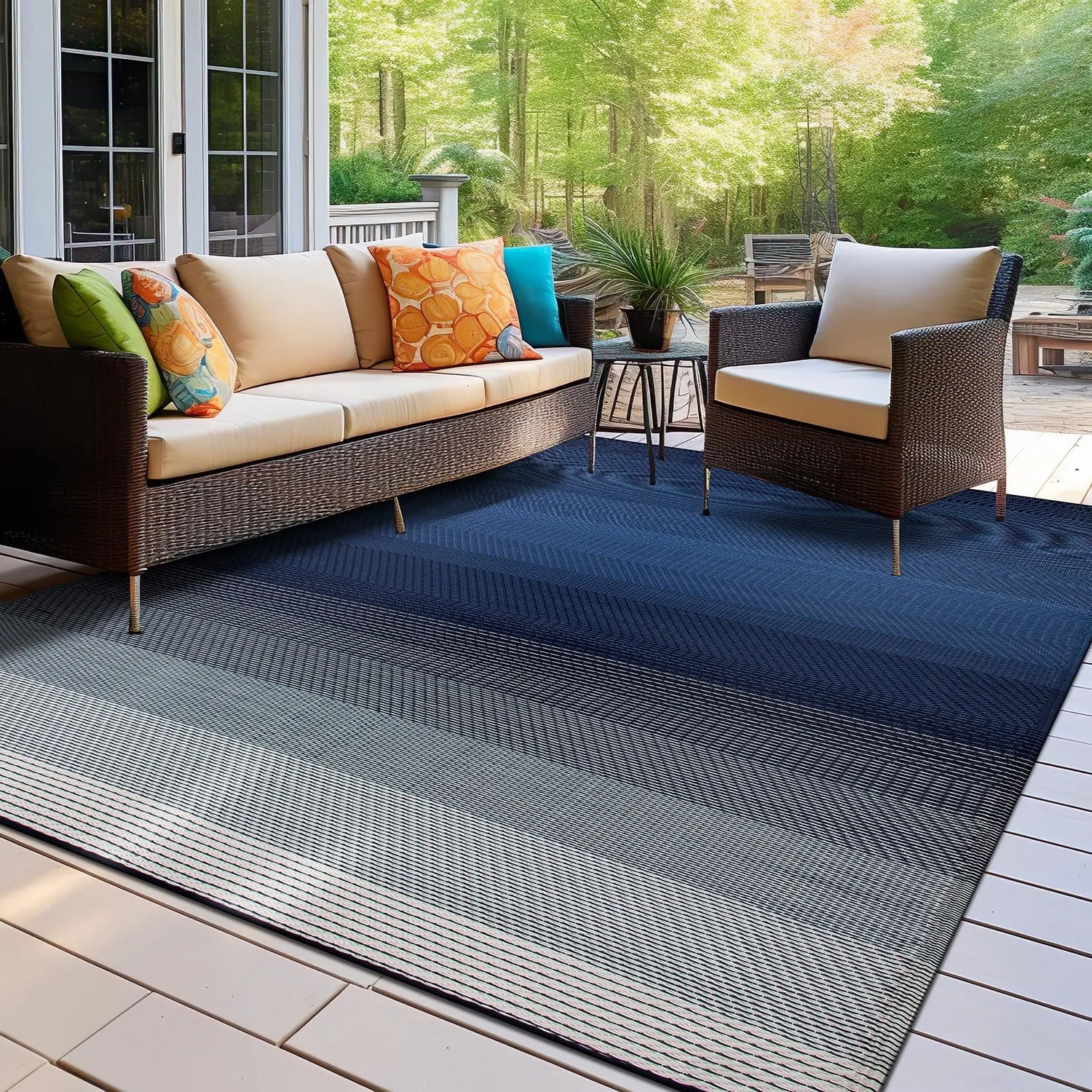 World Rug Gallery Contemporary Stripe Shade Geometric Reversible Recycled Plastic Outdoor Rugs