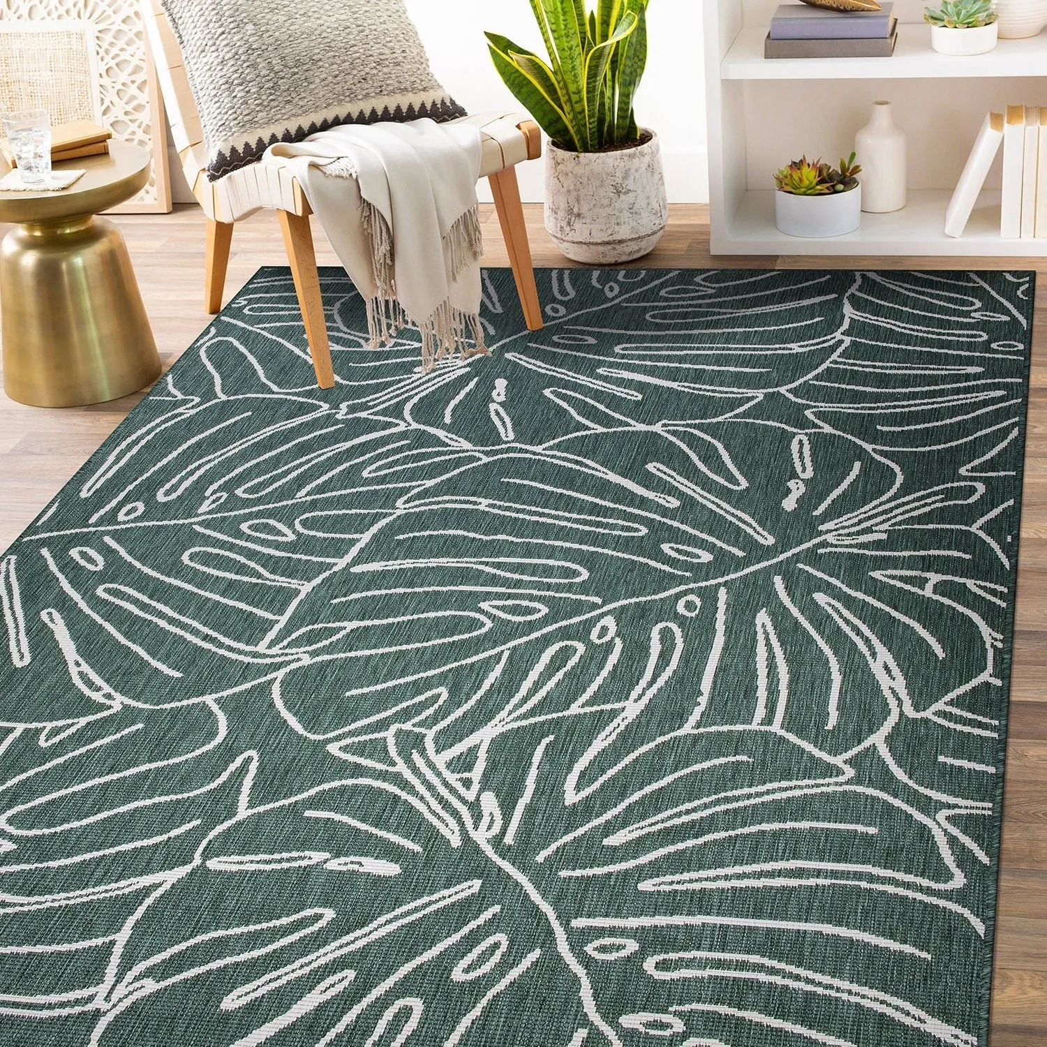 World Rug Gallery Contemporary Tropical Leaves Indoor/Outdoor Area Rug