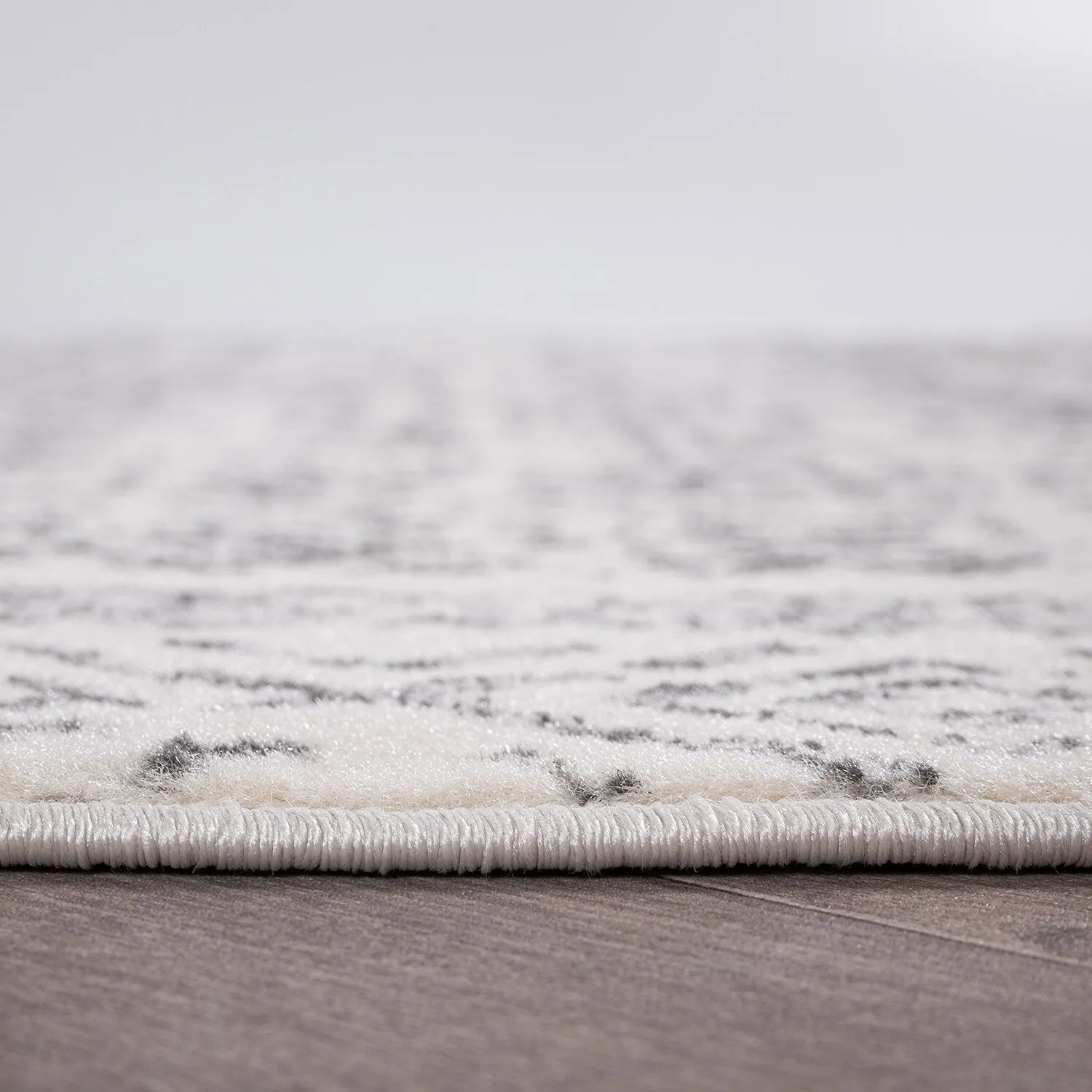 World Rug Gallery Distressed Bohemian Border Area Rug