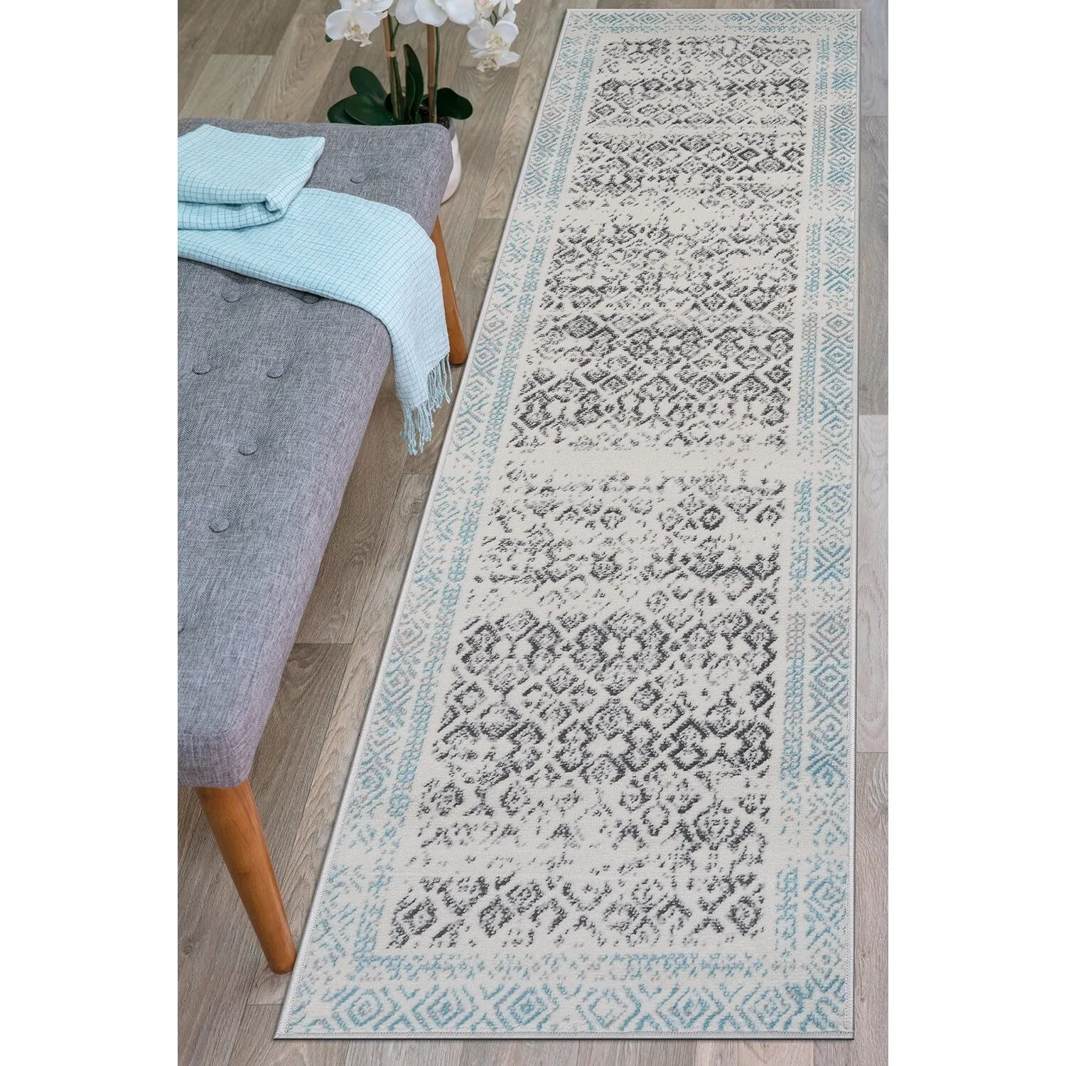 World Rug Gallery Distressed Bohemian Border Area Rug