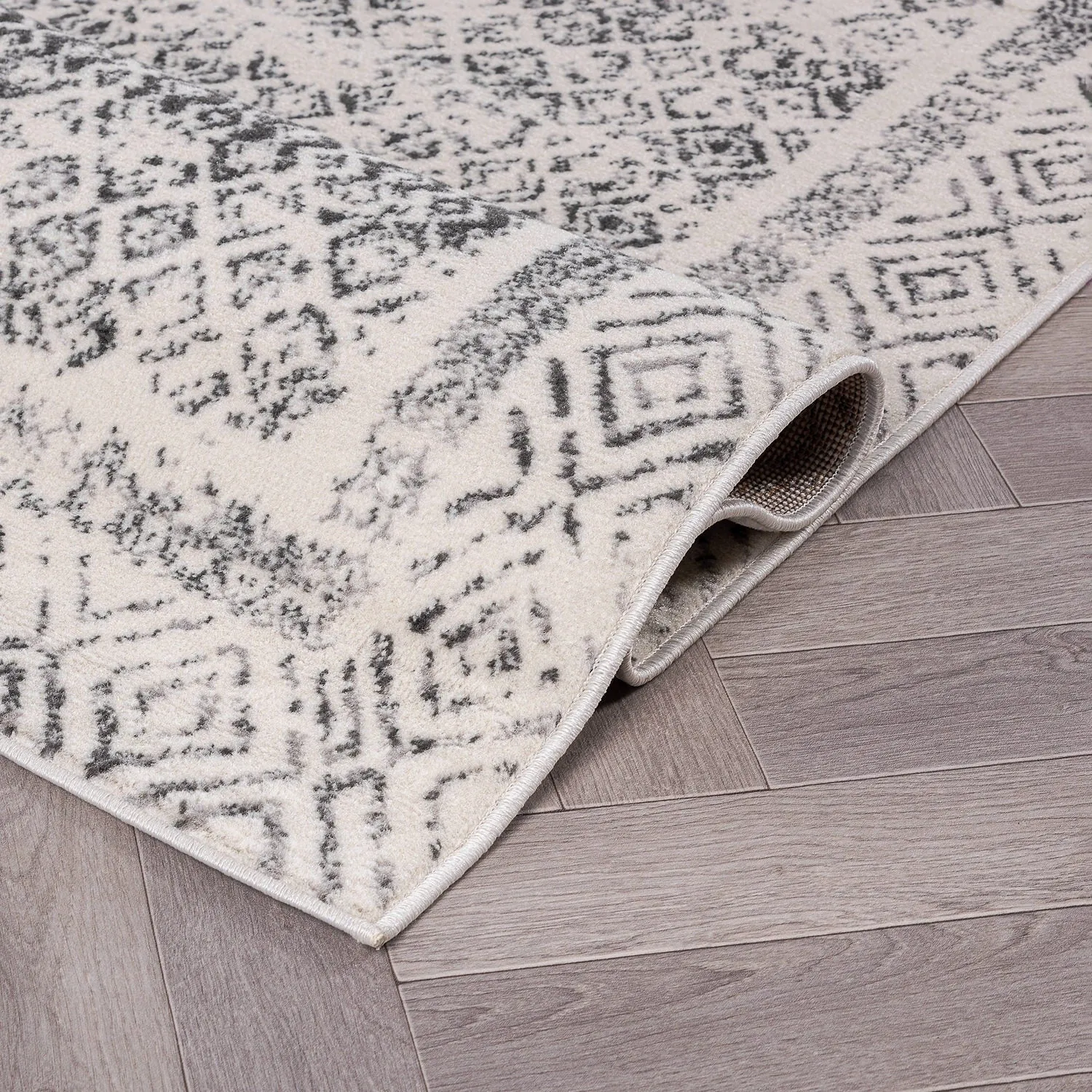 World Rug Gallery Distressed Bohemian Border Area Rug