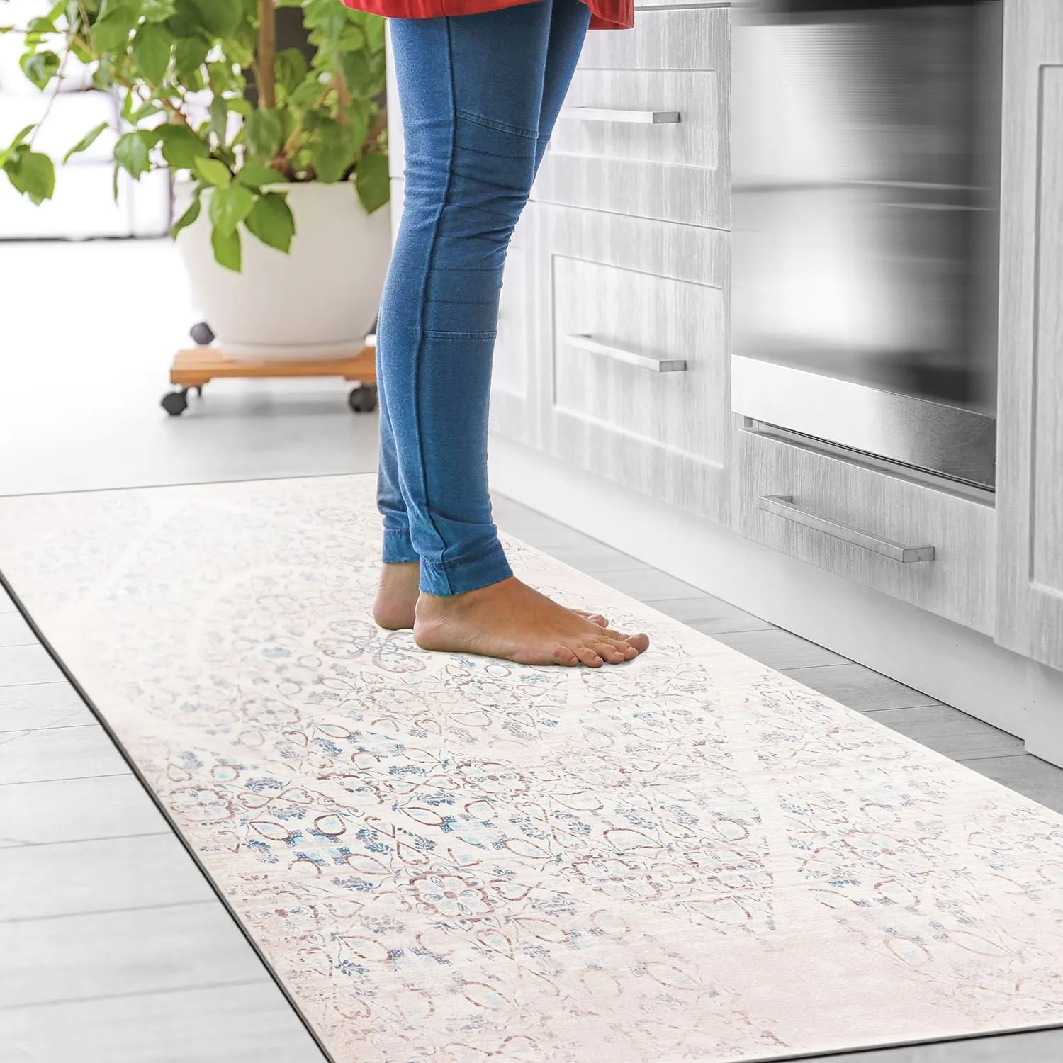 World Rug Gallery Distressed Boho Anti-Fatigue Standing Mat