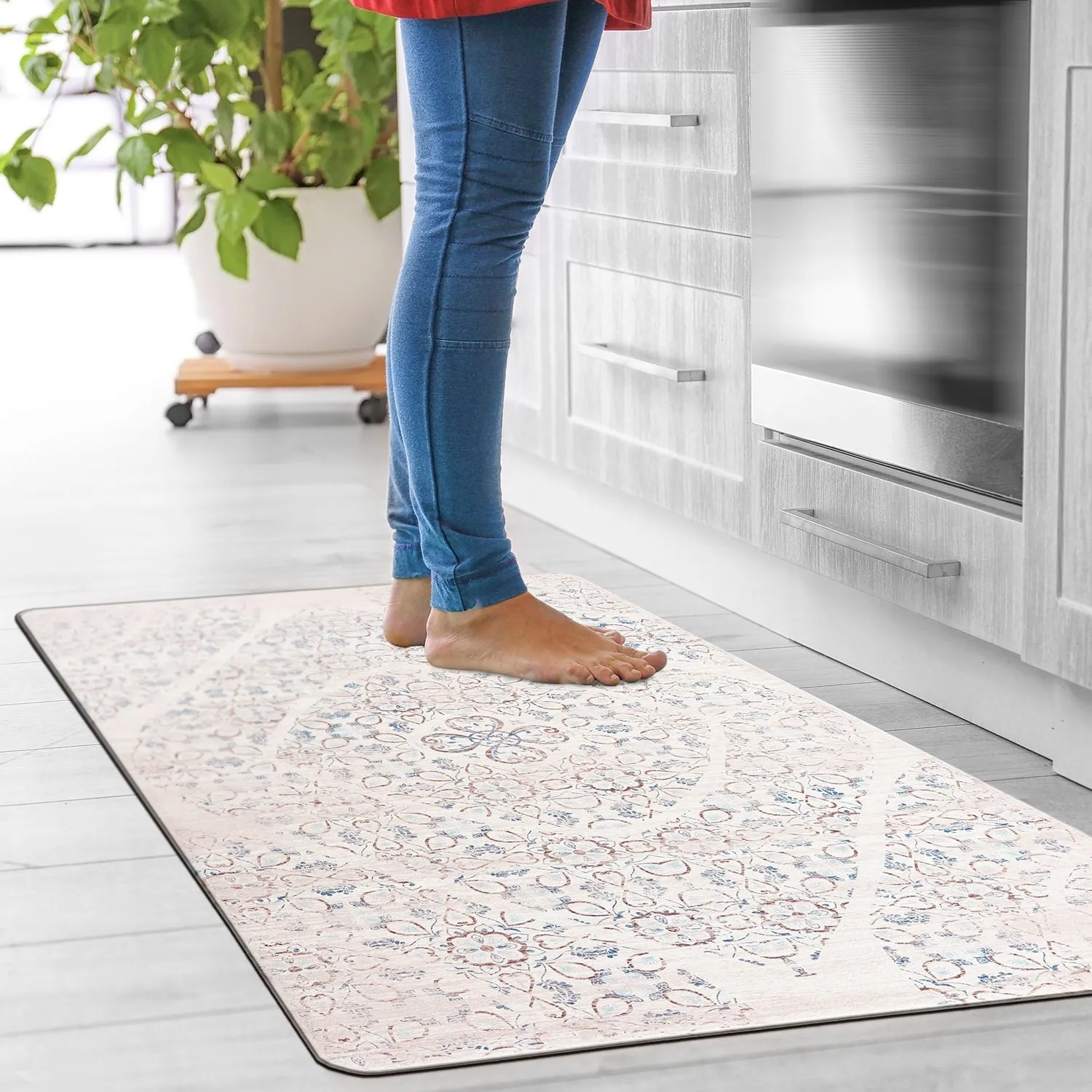 World Rug Gallery Distressed Boho Anti-Fatigue Standing Mat